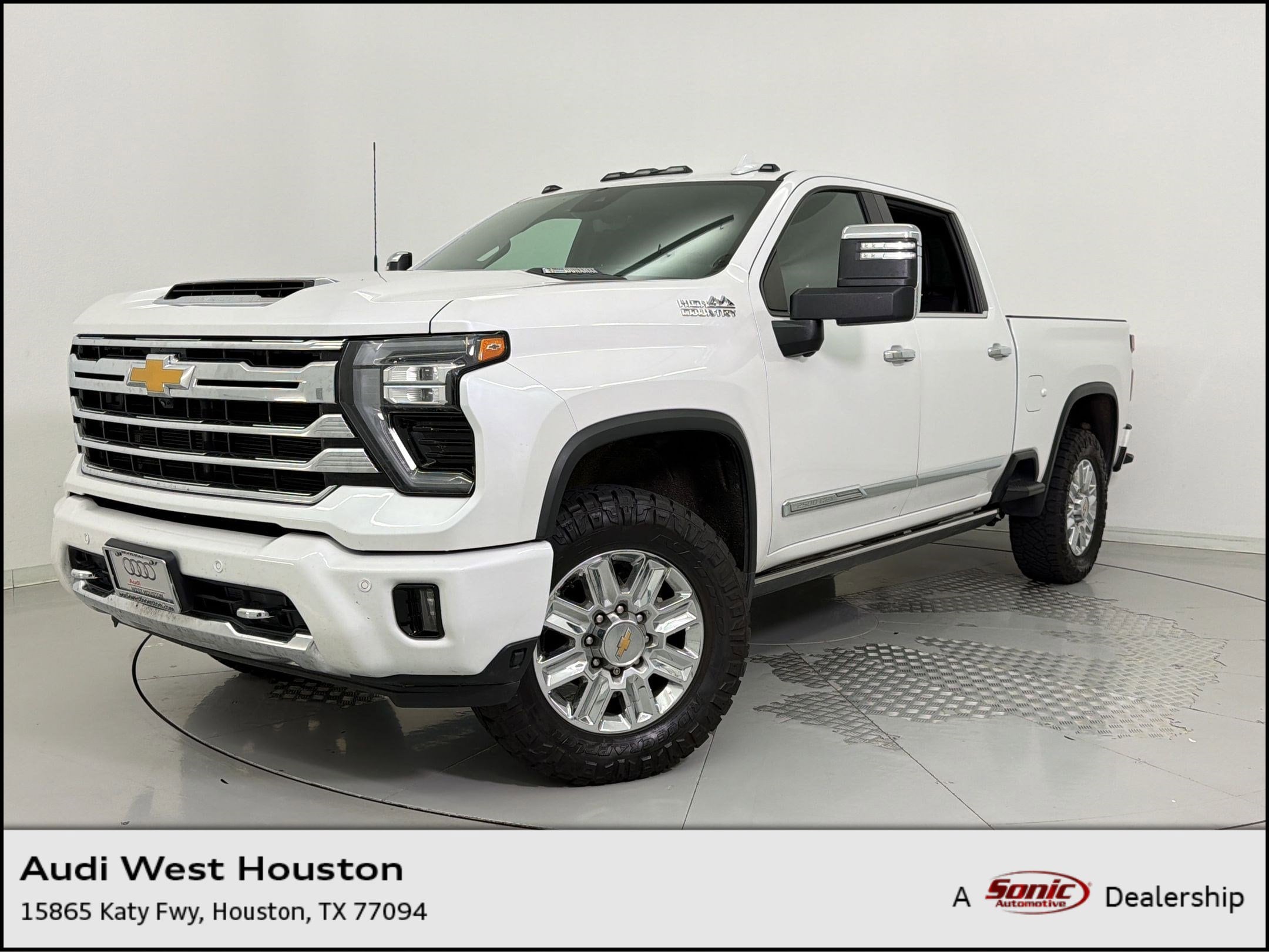 2024 Chevrolet Silverado HD High Country 4WD Crew Cab Standard Box's photo