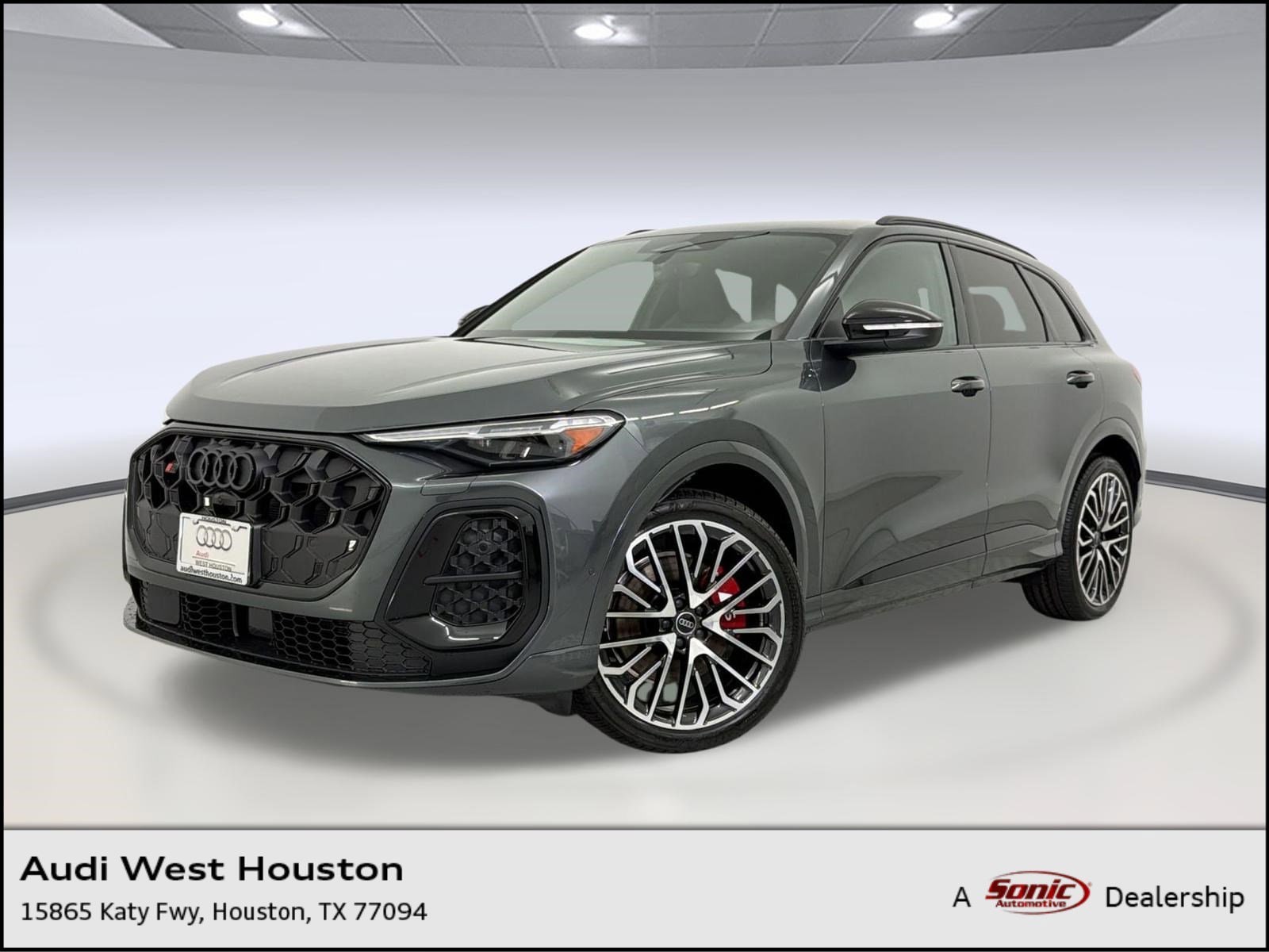 2026 Audi SQ5 Premium Plus quattro's photo