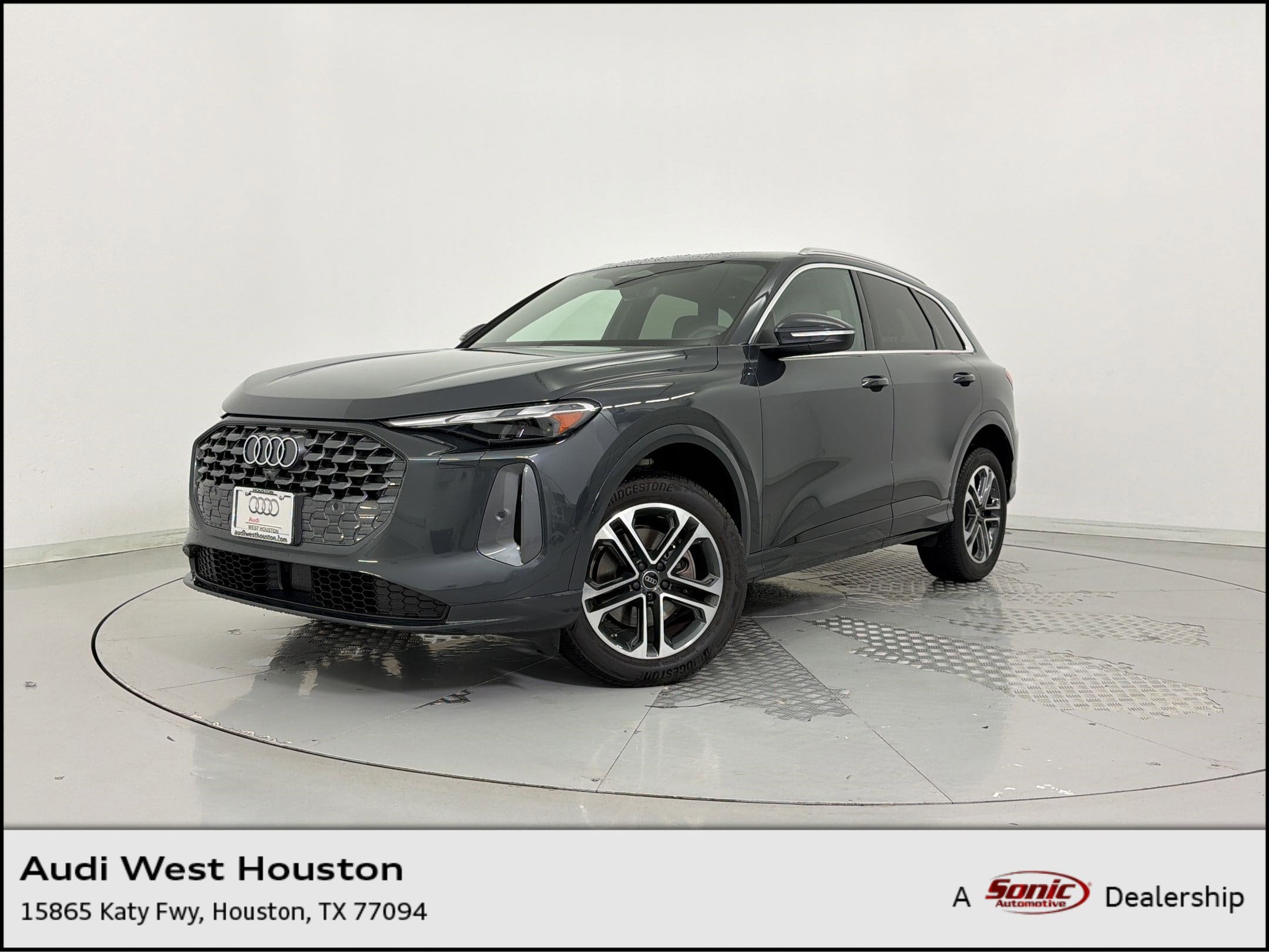2025 Audi Q5 Premium quattro's photo