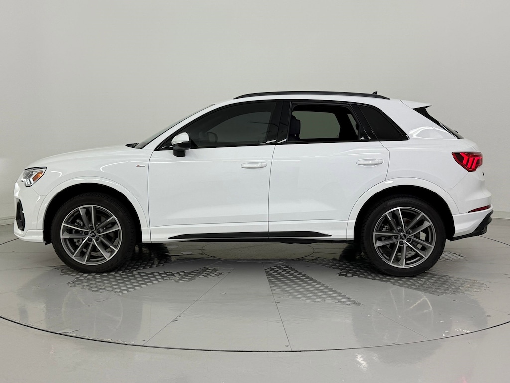 Used 2025 Audi Q3 S line Premium SUV