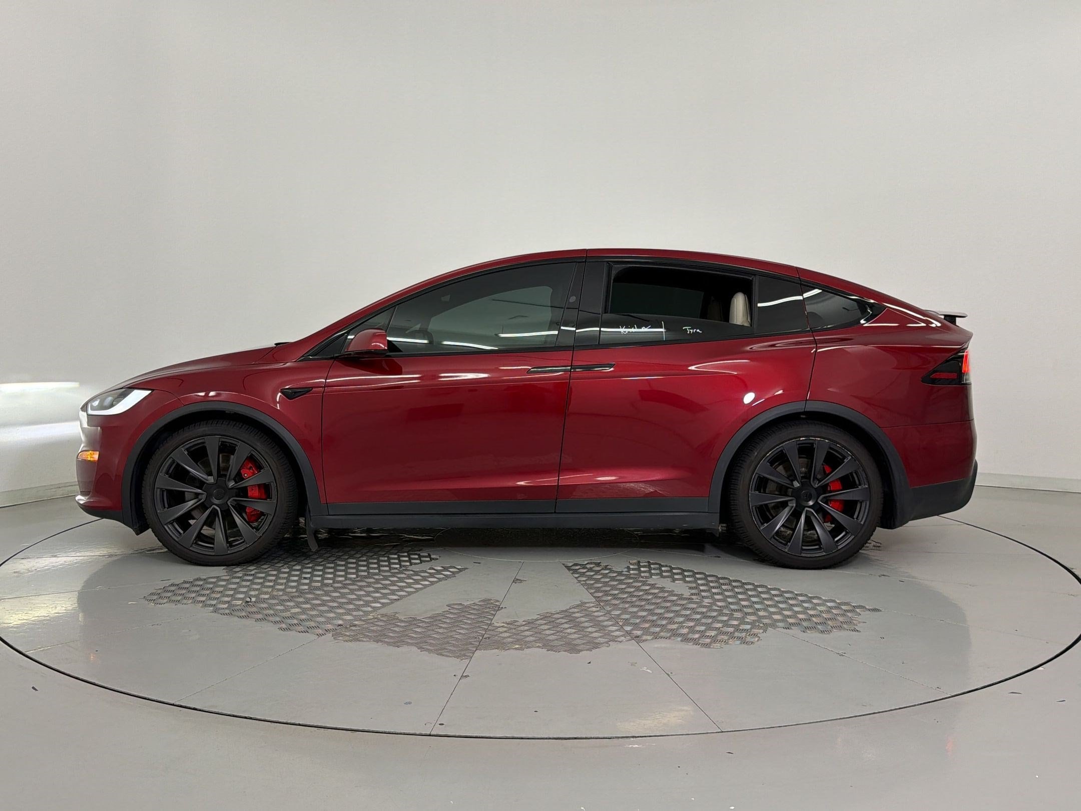 Model X Plaid SUV