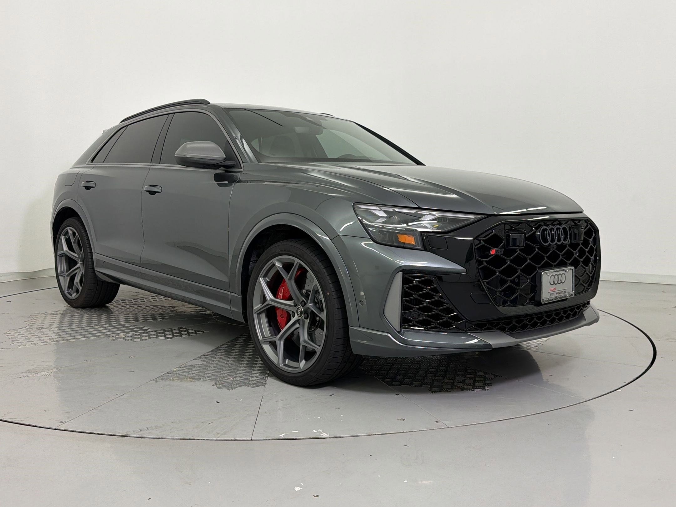 RS Q8 Performance SUV