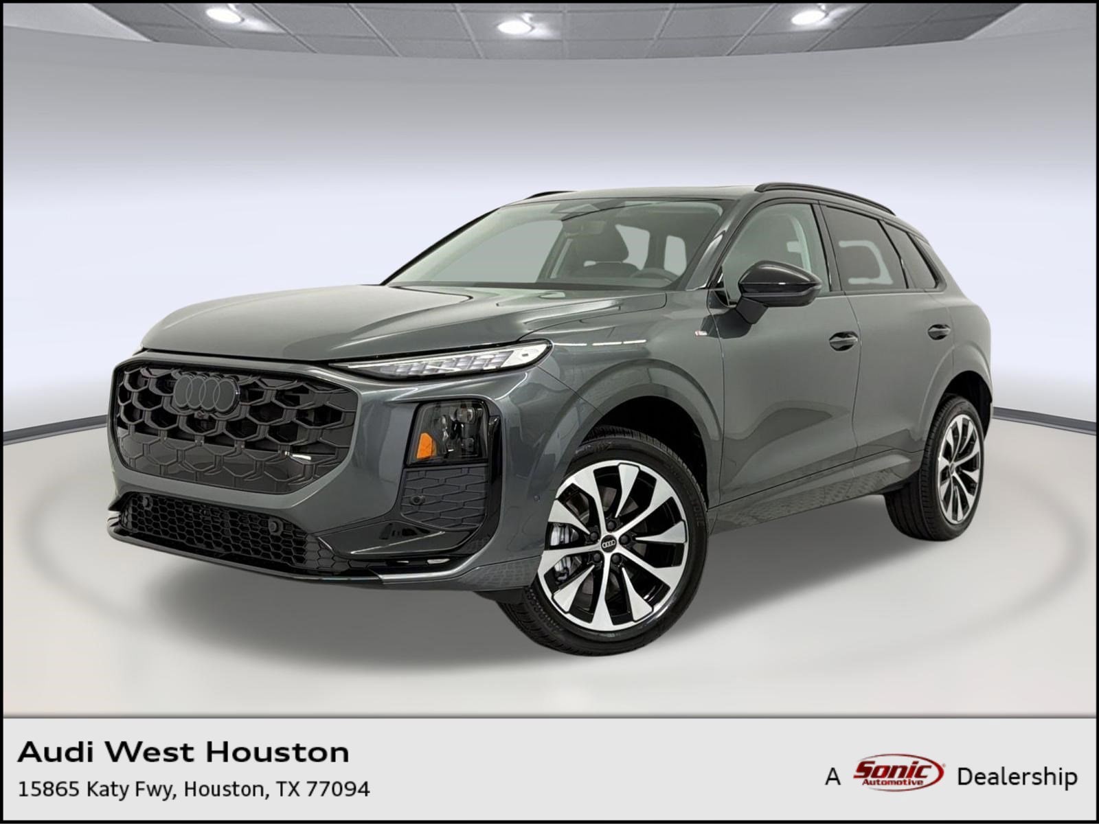 2026 Audi Q3 S line quattro's photo