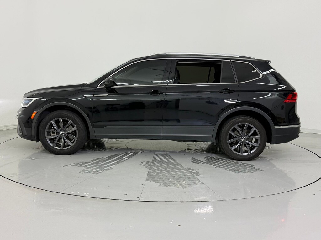 Used 2023 Volkswagen Tiguan SE SUV
