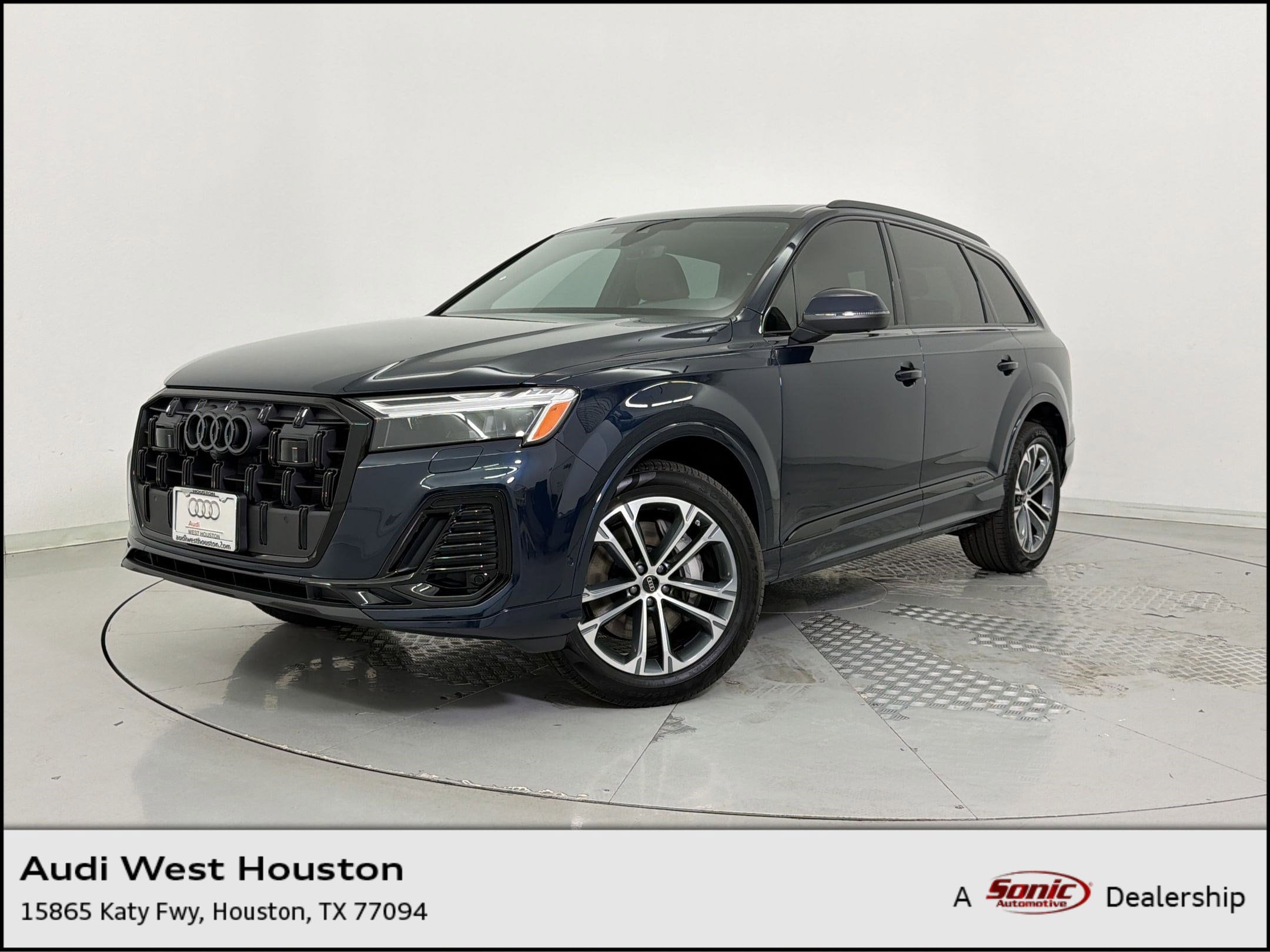 2026 Audi Q7 45 Premium Plus quattro Tiptronic's photo