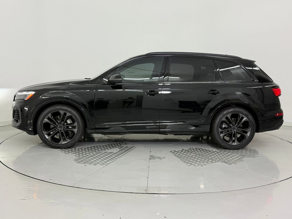 New 2026 Audi Q7 55 Prestige SUV