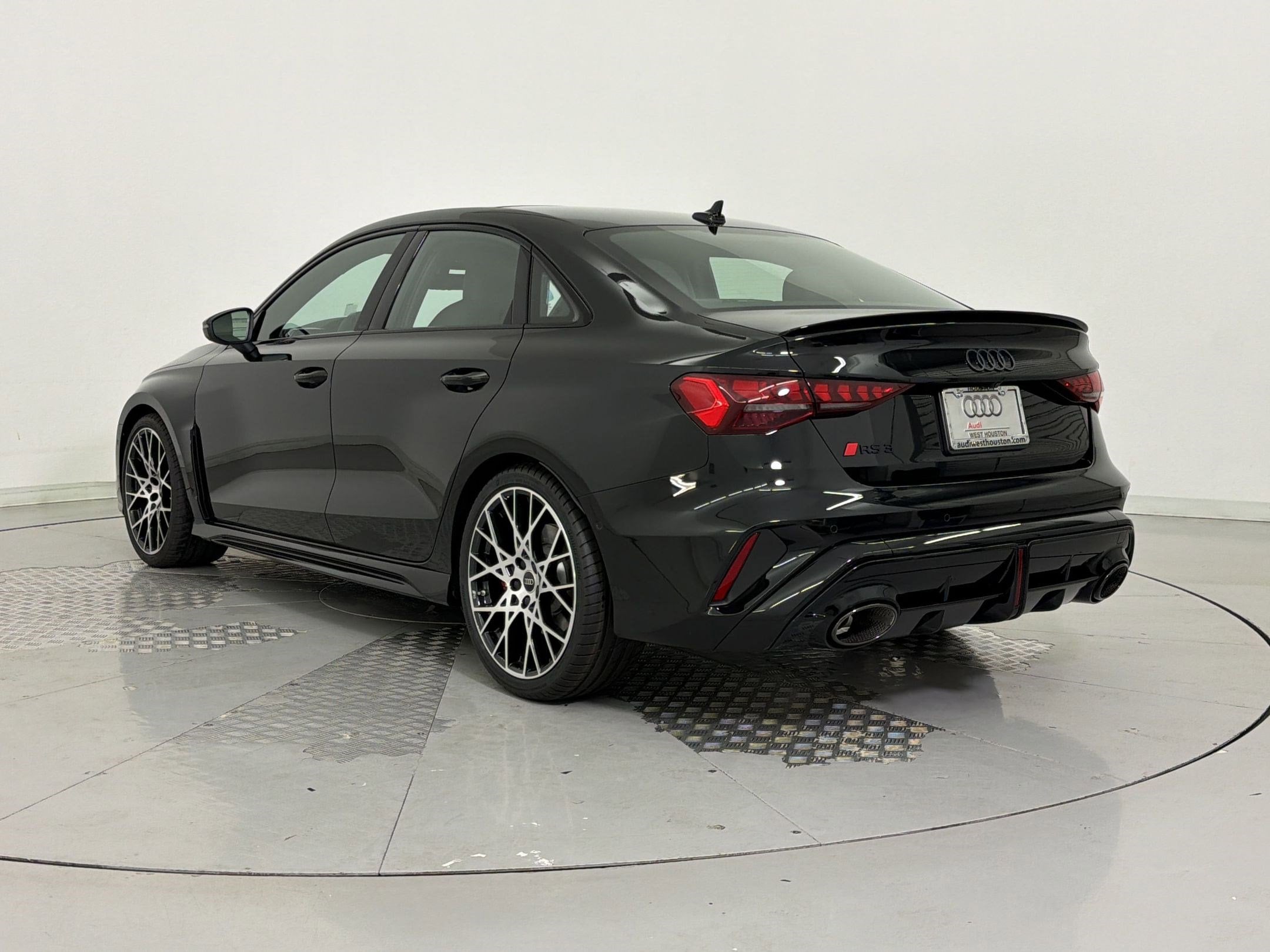 RS 3 Quattro Sedan