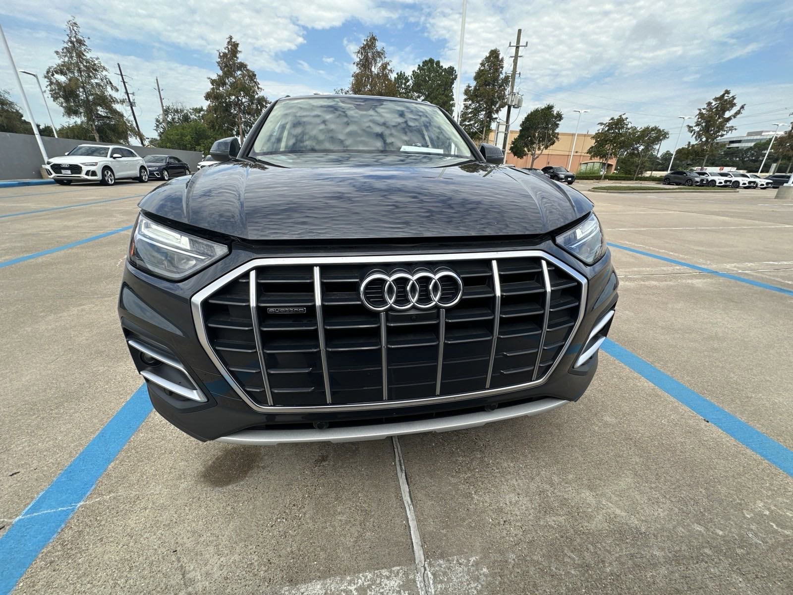 Used 2021 Audi Q5 Premium Plus with VIN WA1BAAFY0M2117901 for sale in Houston, TX