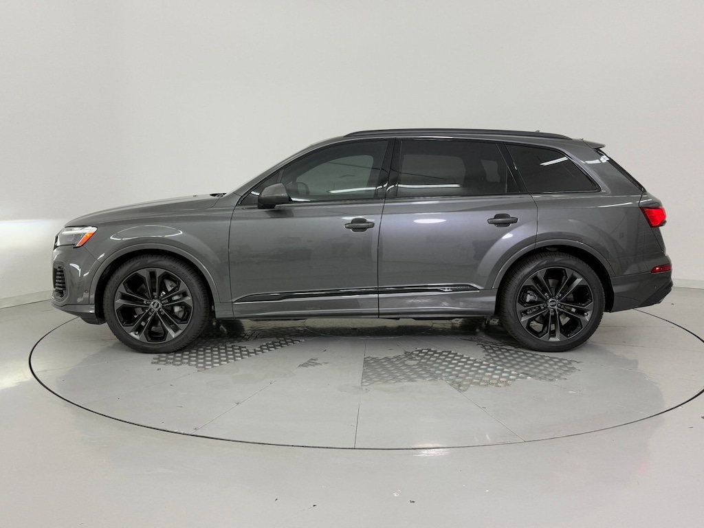 New 2026 Audi Q7 55 Premium Plus SUV