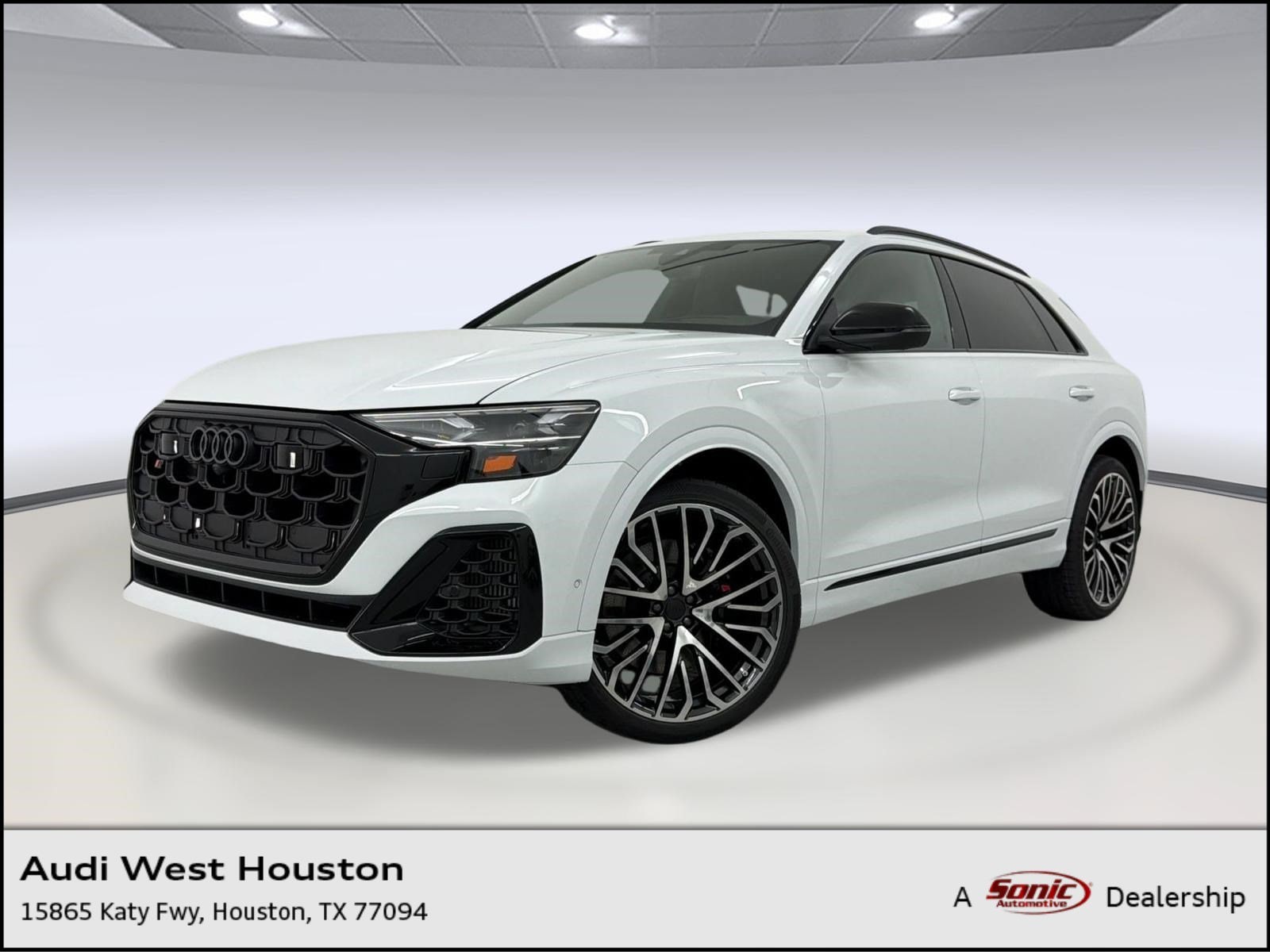 SQ8 Prestige SUV