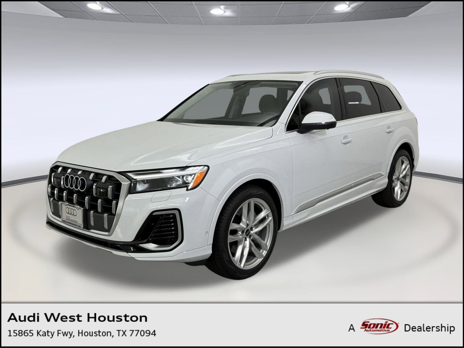 2025 Audi Q7 Premium Plus's photo