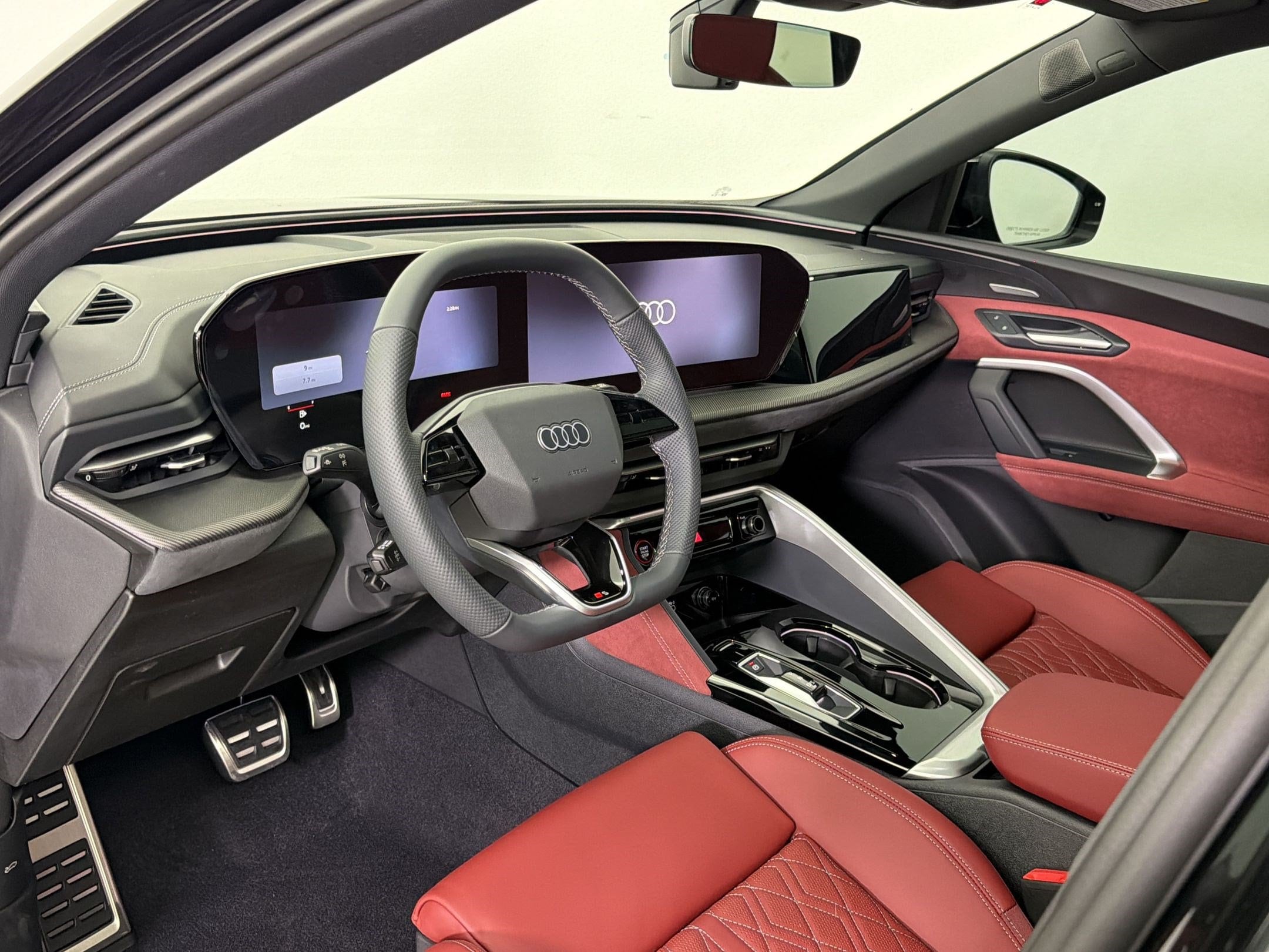 SQ5 Premium Plus SUV