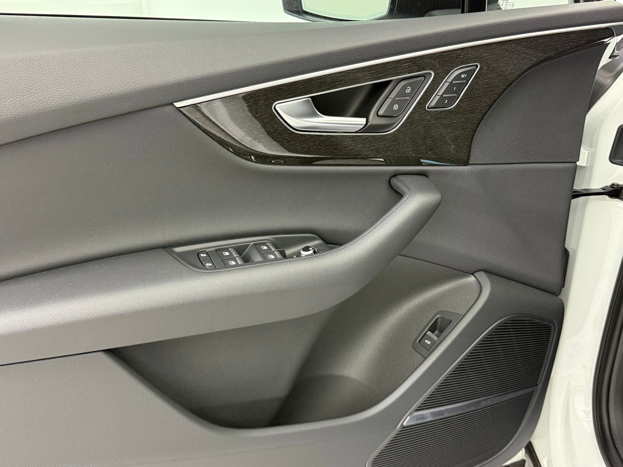 2026 Audi Q7 Premium - Photo 13