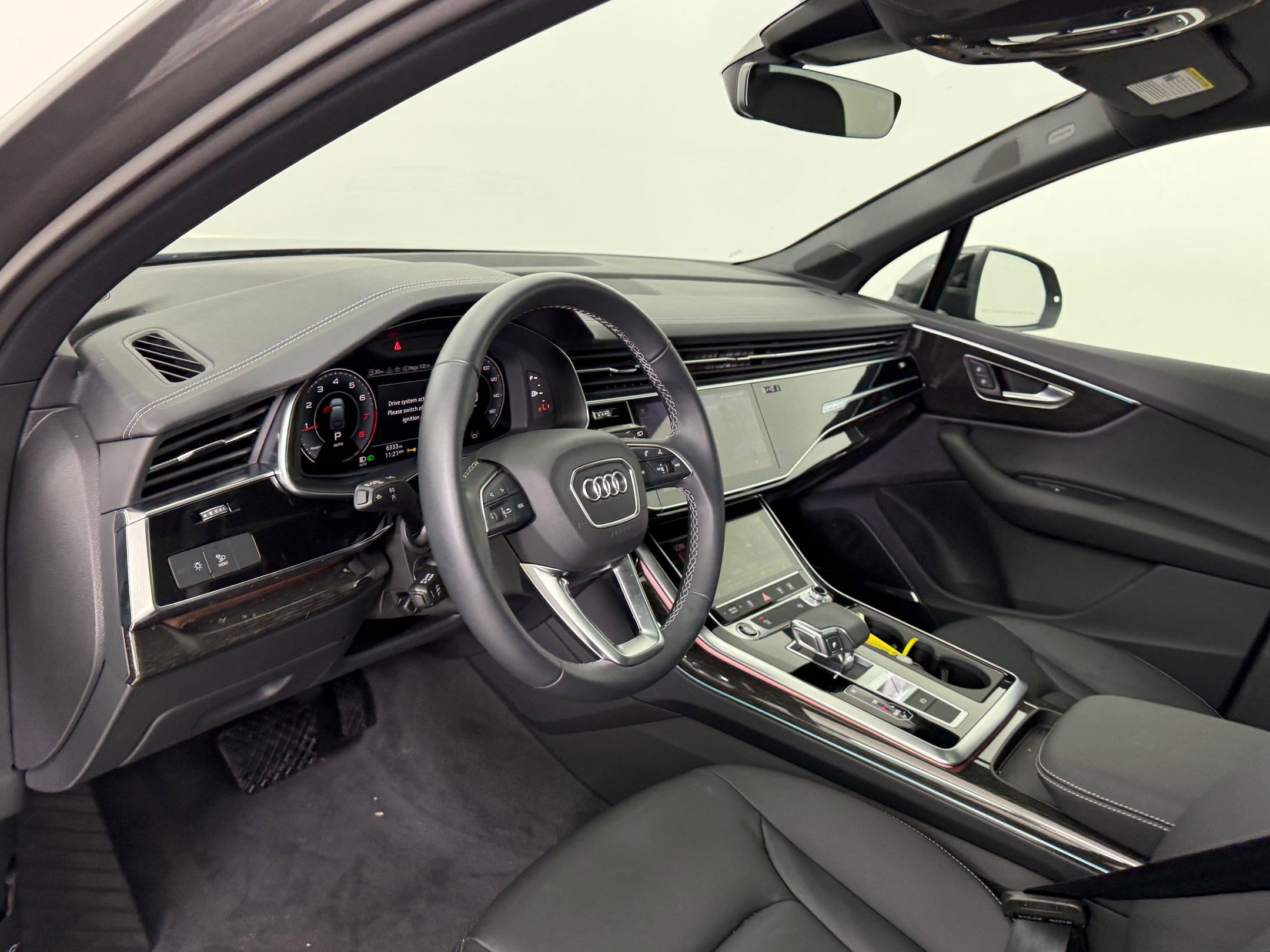 2025 Audi Q7 Premium photo 4