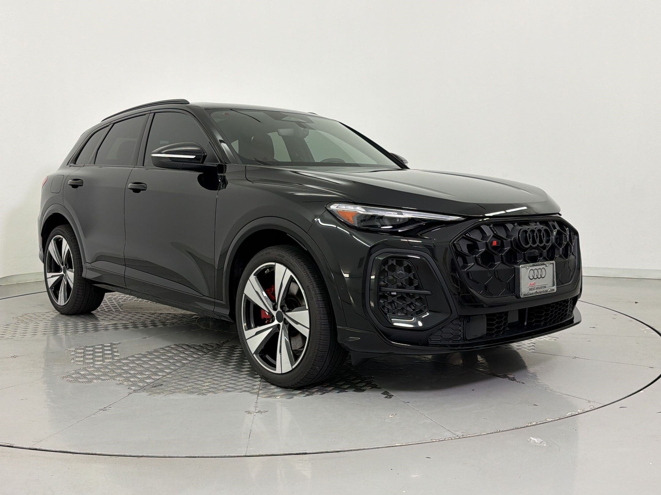 SQ5 Premium Plus SUV