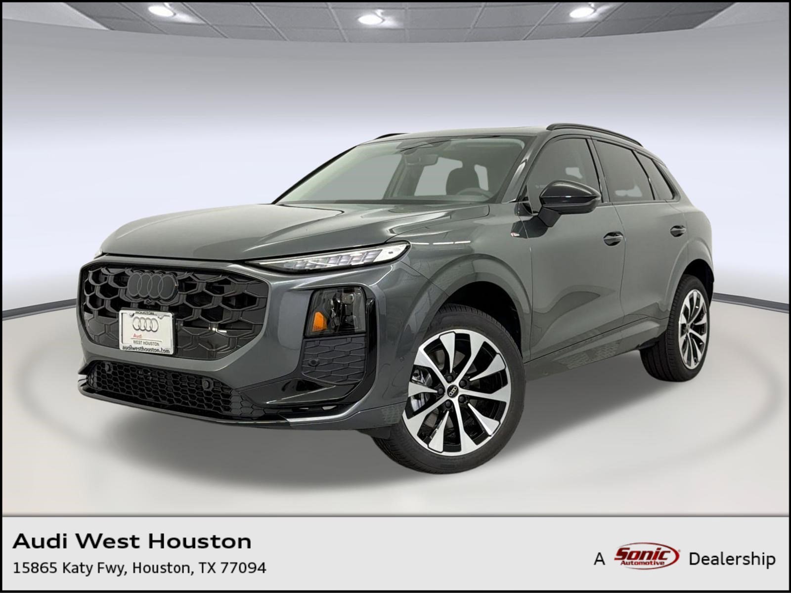 2026 Audi Q3 S line quattro's photo