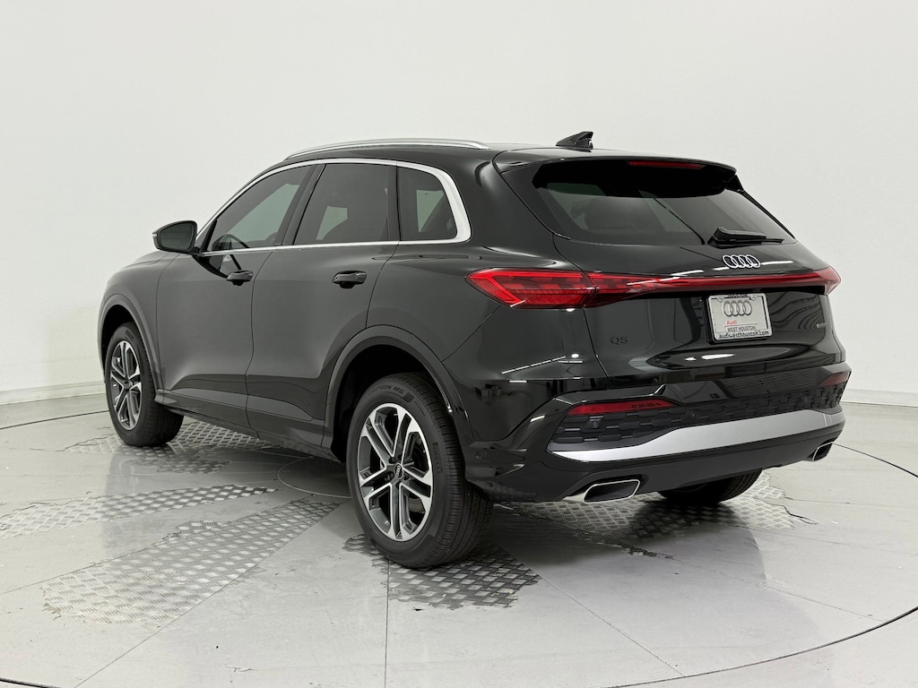 New 2025 Audi Q5 2.0T Premium Plus SUV