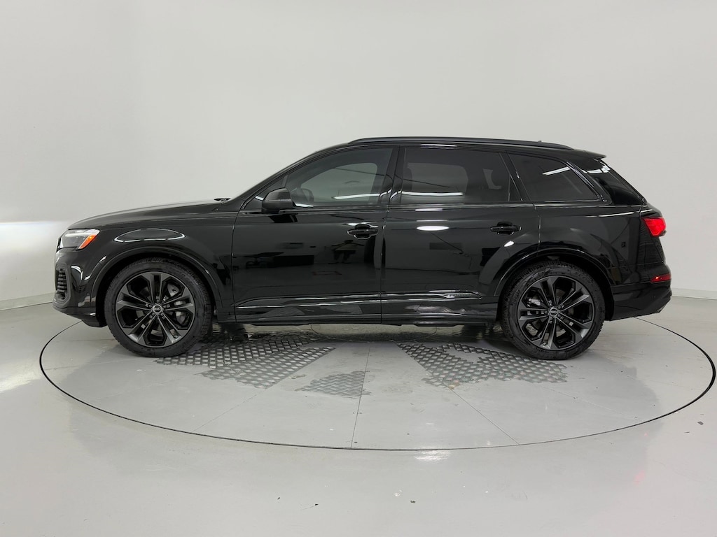 New 2026 Audi Q7 55 Premium Plus SUV