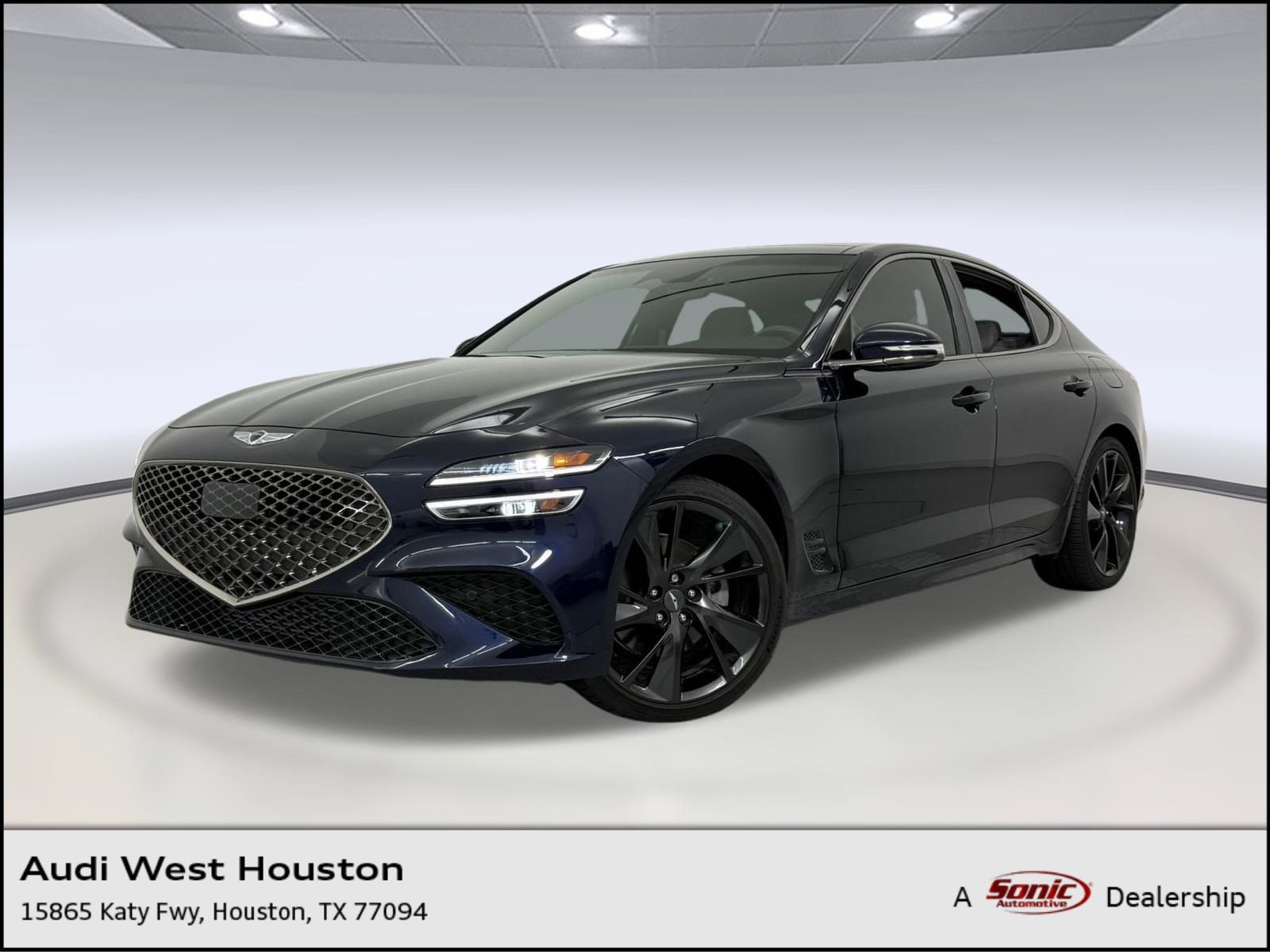 2023 GENESIS G70 Standard's photo