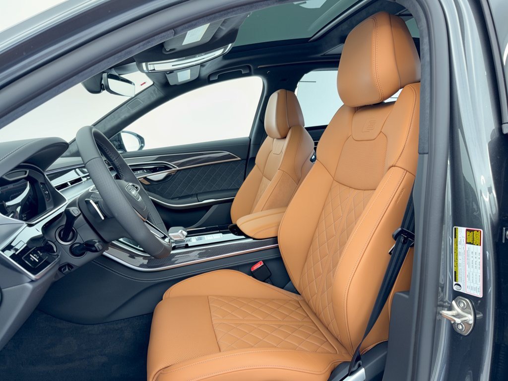 2027 Audi S8 S8 (quattro) Sedan