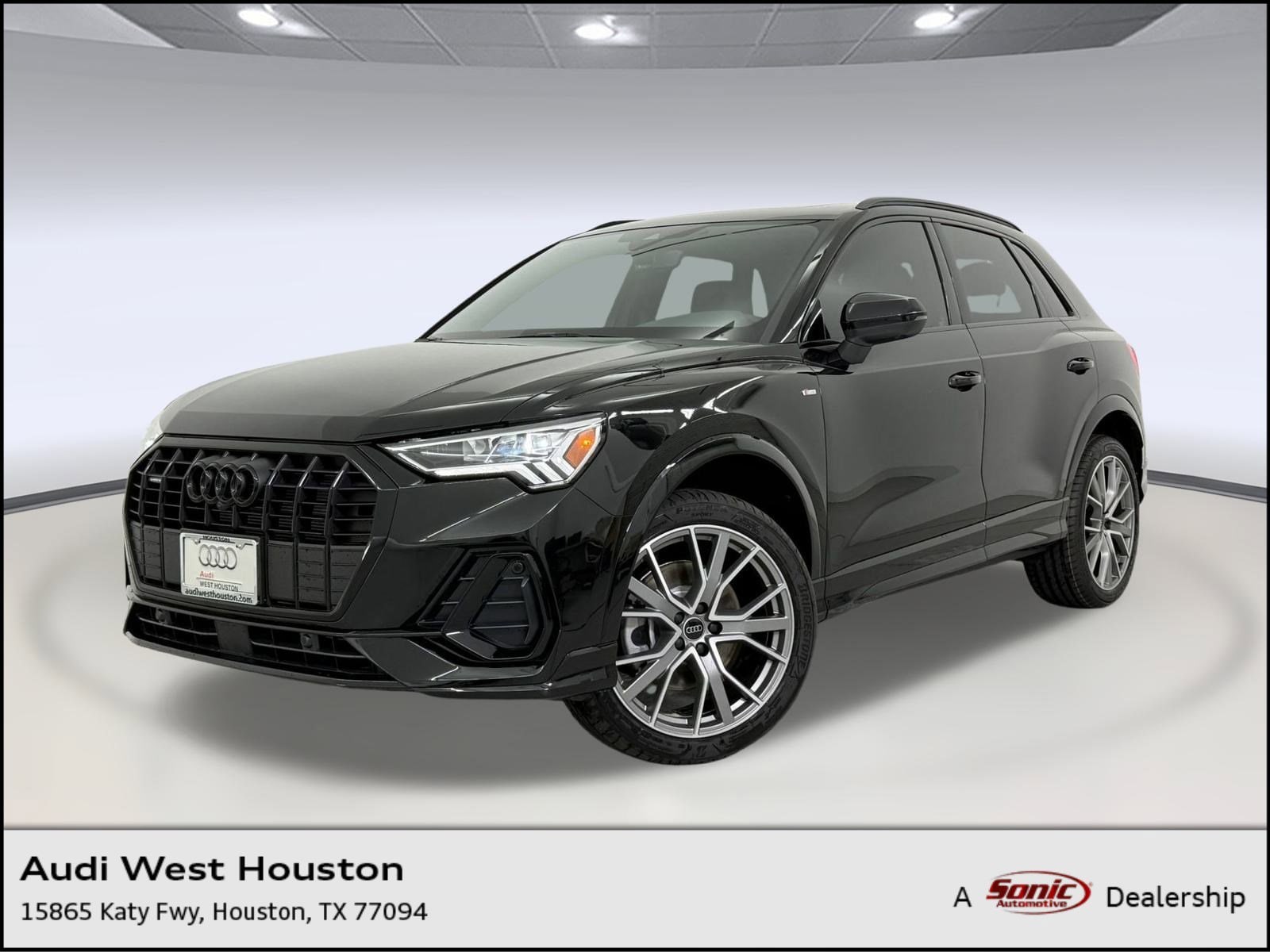 2025 Audi Q3 S Line Premium Plus's photo