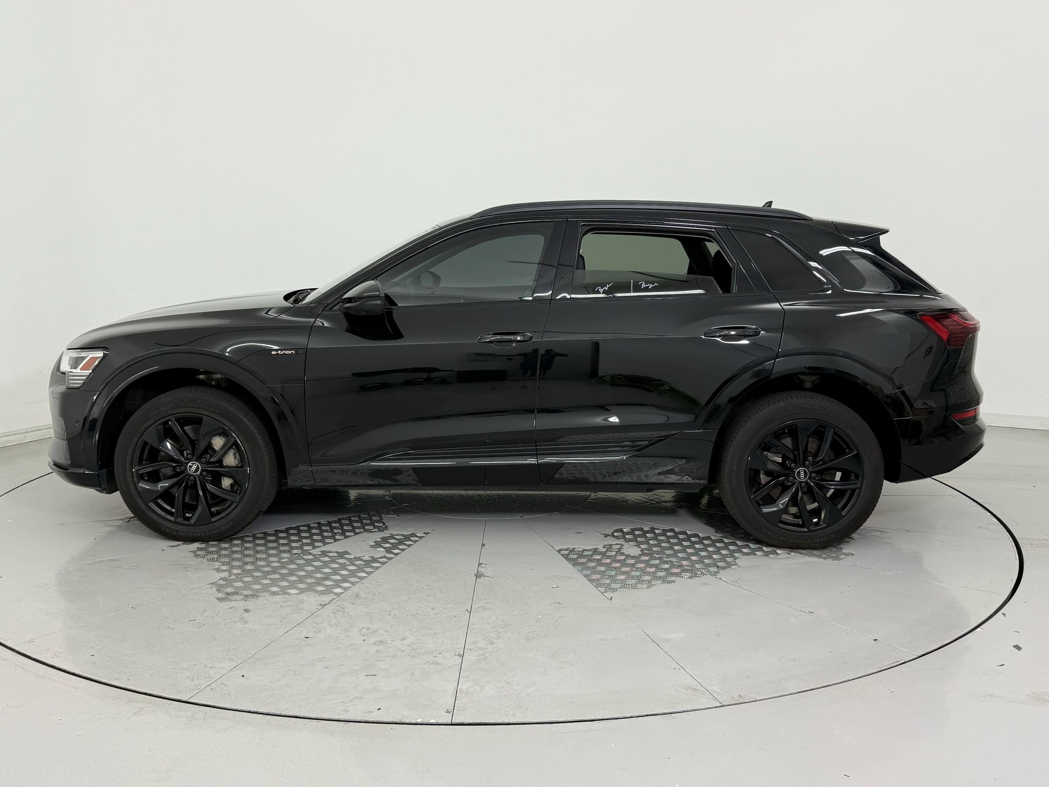 Used 2021 Audi e-tron Premium Plus with VIN WA1LAAGE4MB025246 for sale in Houston, TX