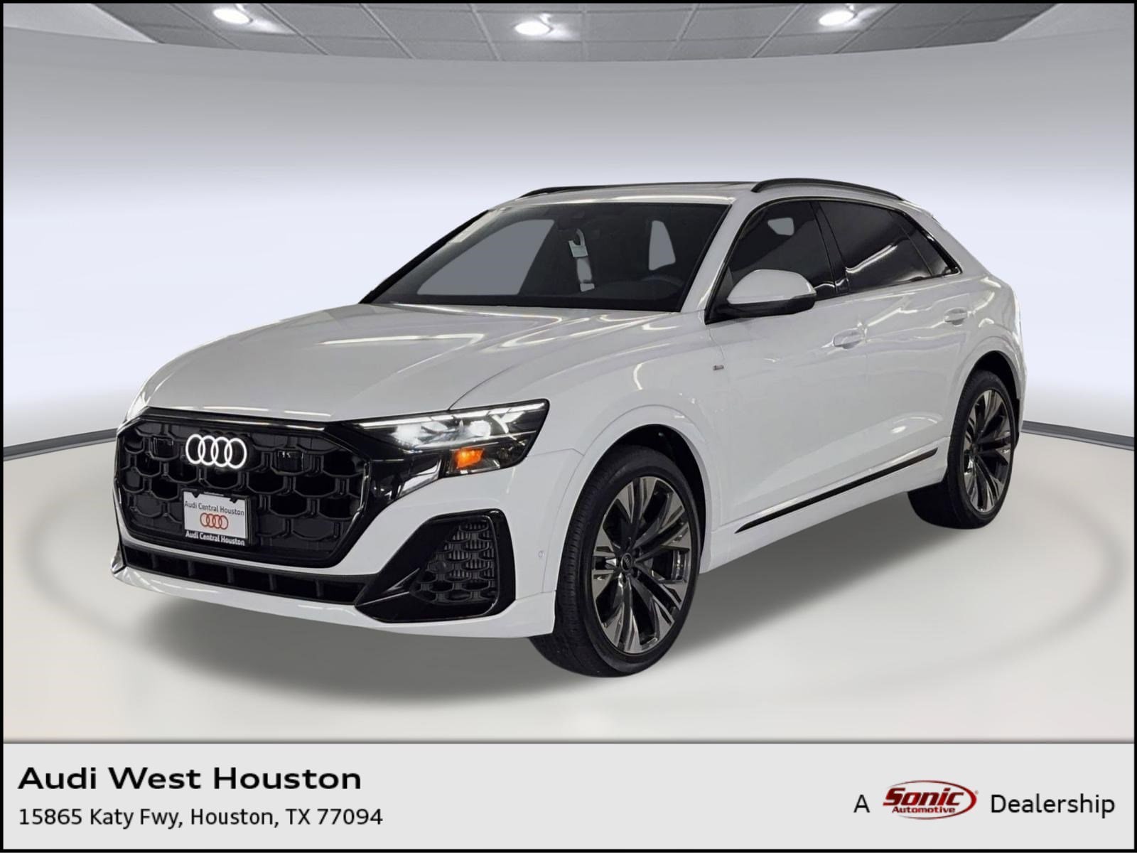 2026 Audi Q8 55 Premium Plus quattro Tiptonic's photo