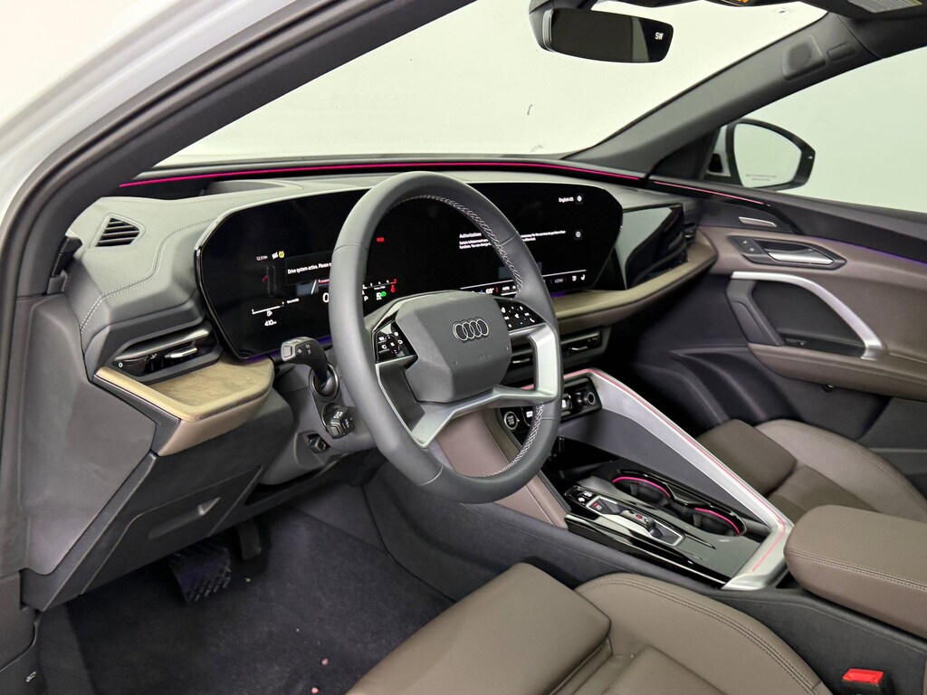 New 2025 Audi Q5 2.0T Premium Plus SUV