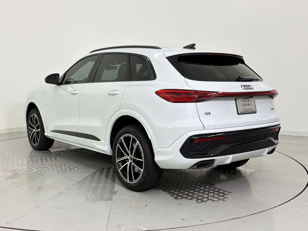 New 2026 Audi Q5 Premium Plus SUV
