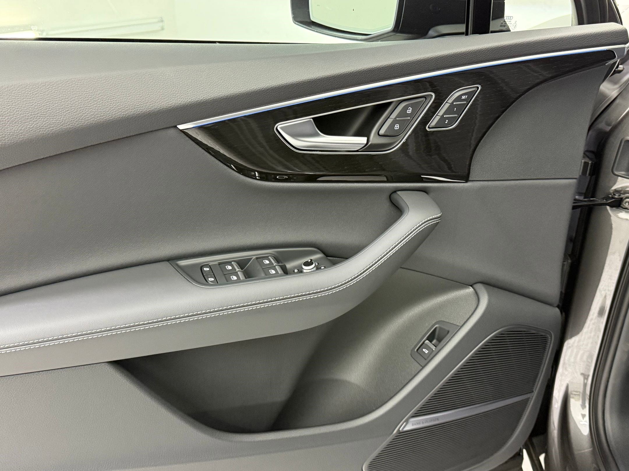 2026 Audi Q7 Premium Plus - Photo 14