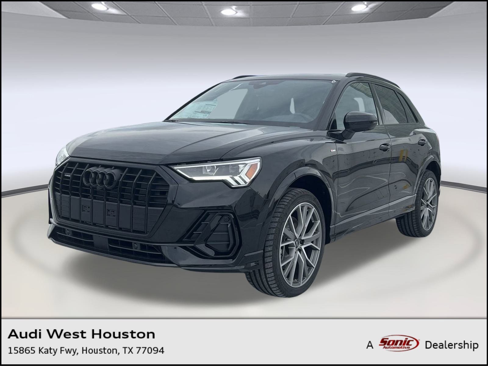 2025 Audi Q3 S Line Premium Plus's photo