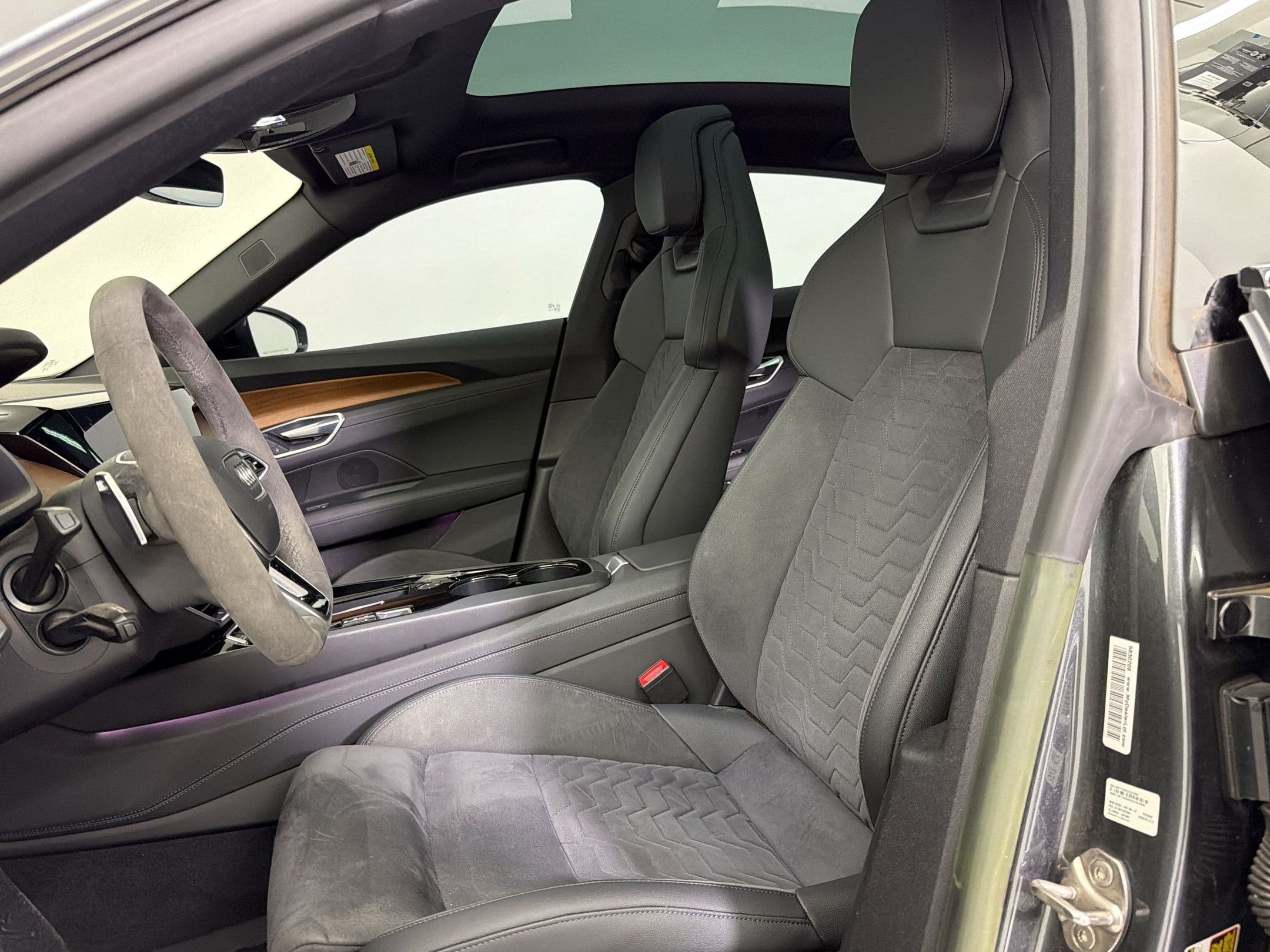 E-tron GT Premium Plus Sedan