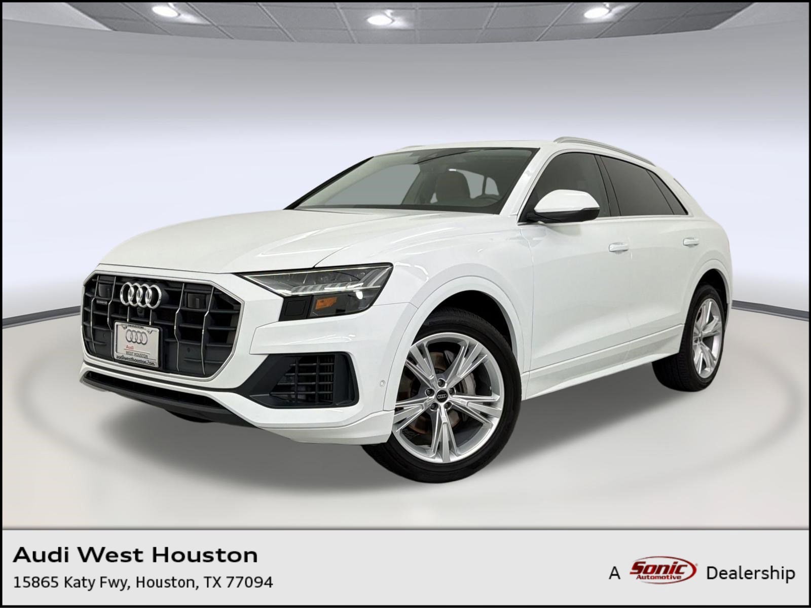 2023 Audi Q8 55 Premium Tiptronic quattro's photo