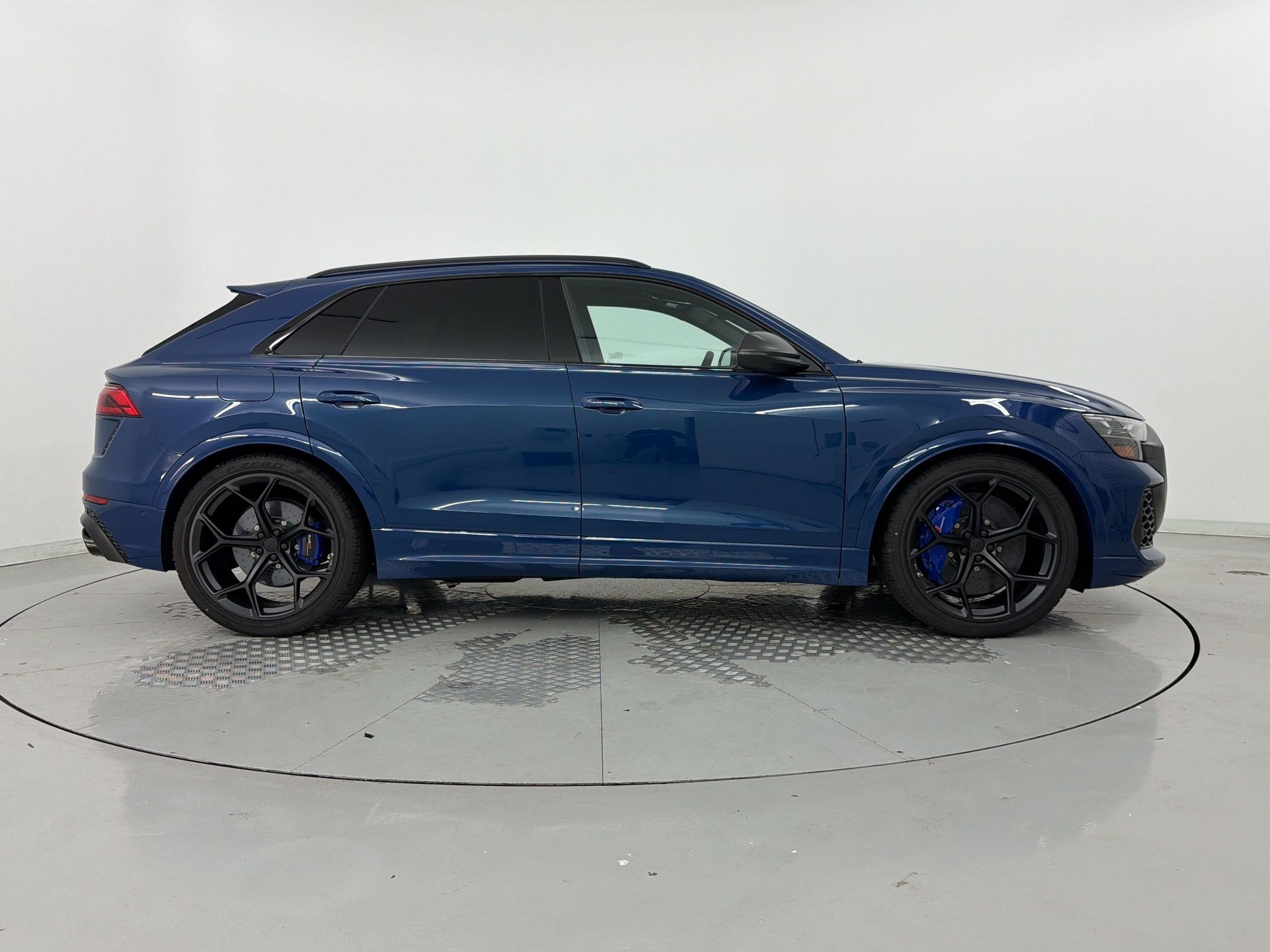 RS Q8 Performance SUV