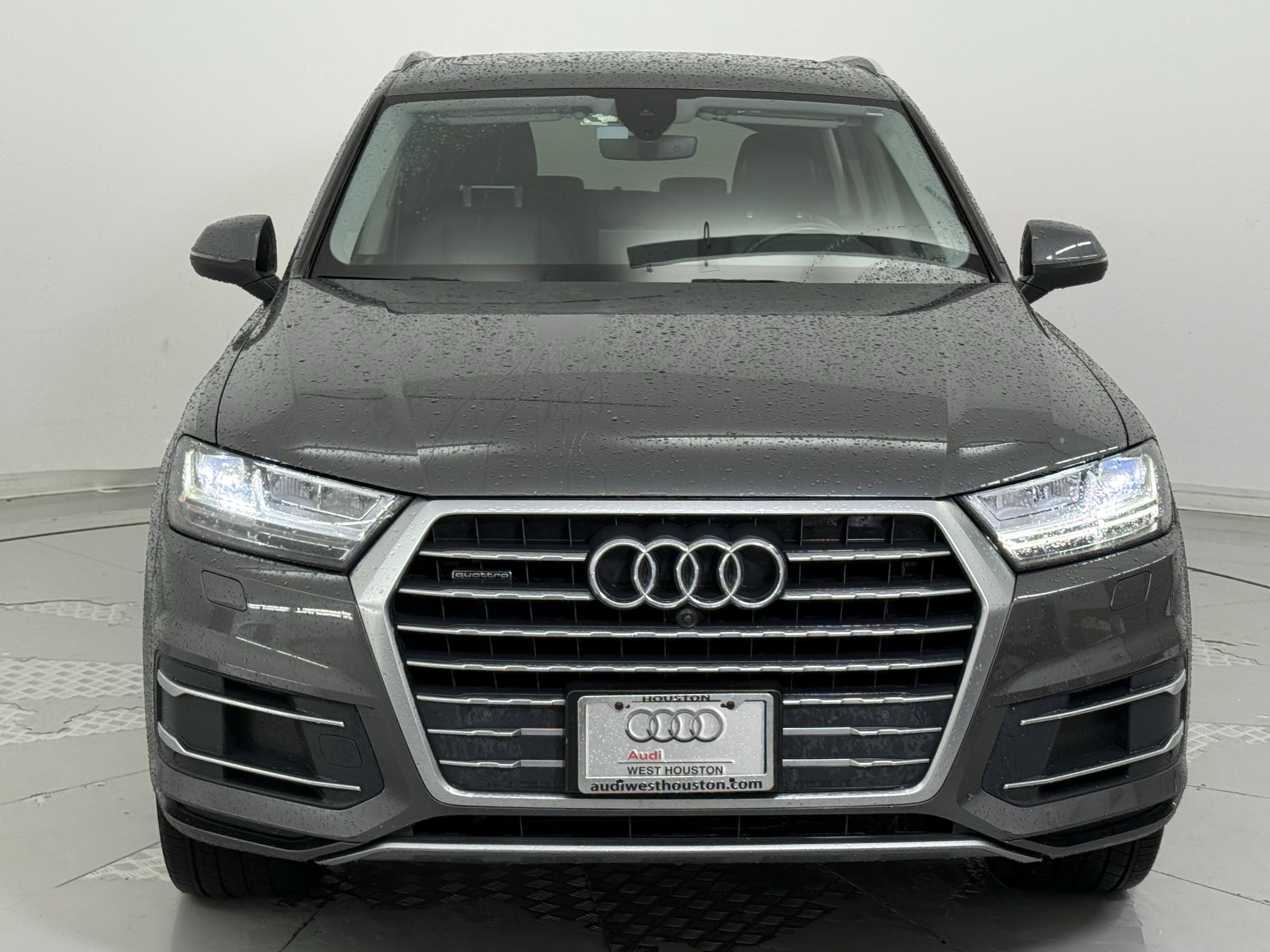 Used 2019 Audi Q7 Premium Plus with VIN WA1LHAF75KD041715 for sale in Houston, TX