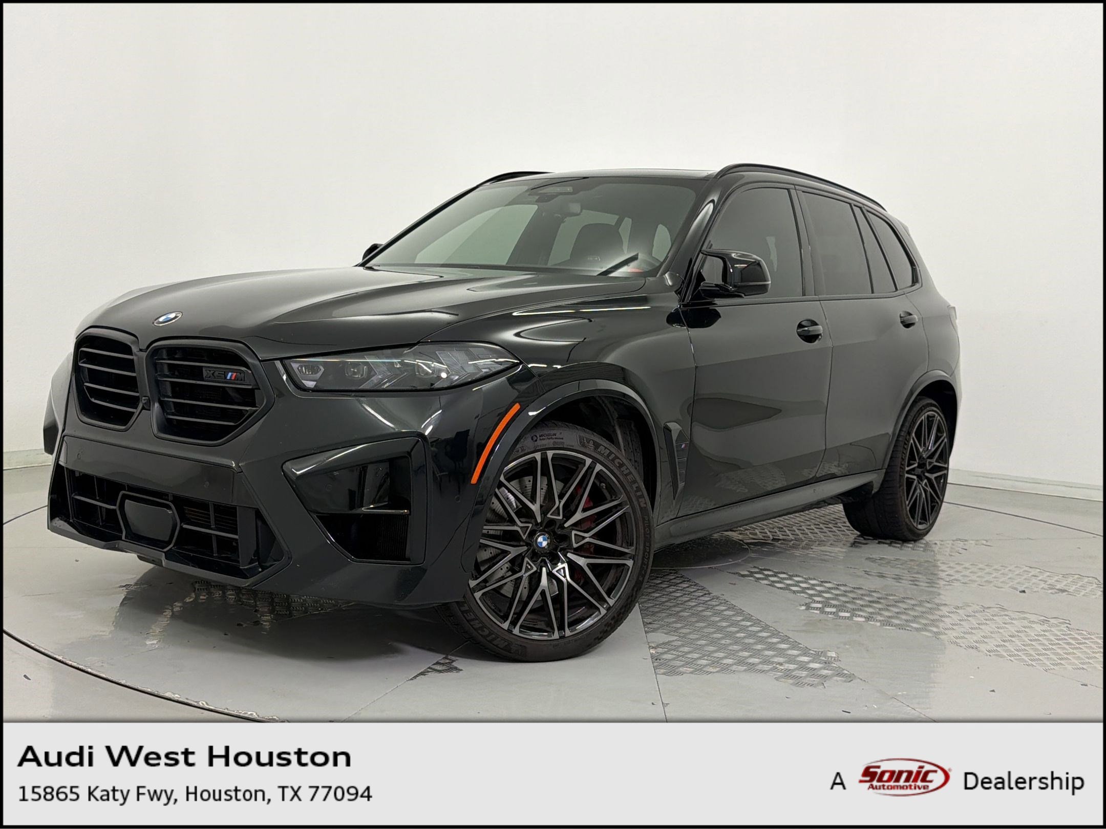 2024 BMW X5 M Competition's photo