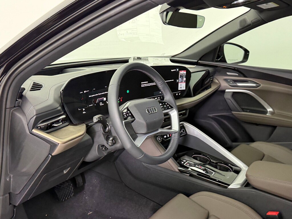 New 2025 Audi Q5 2.0T Premium Plus SUV