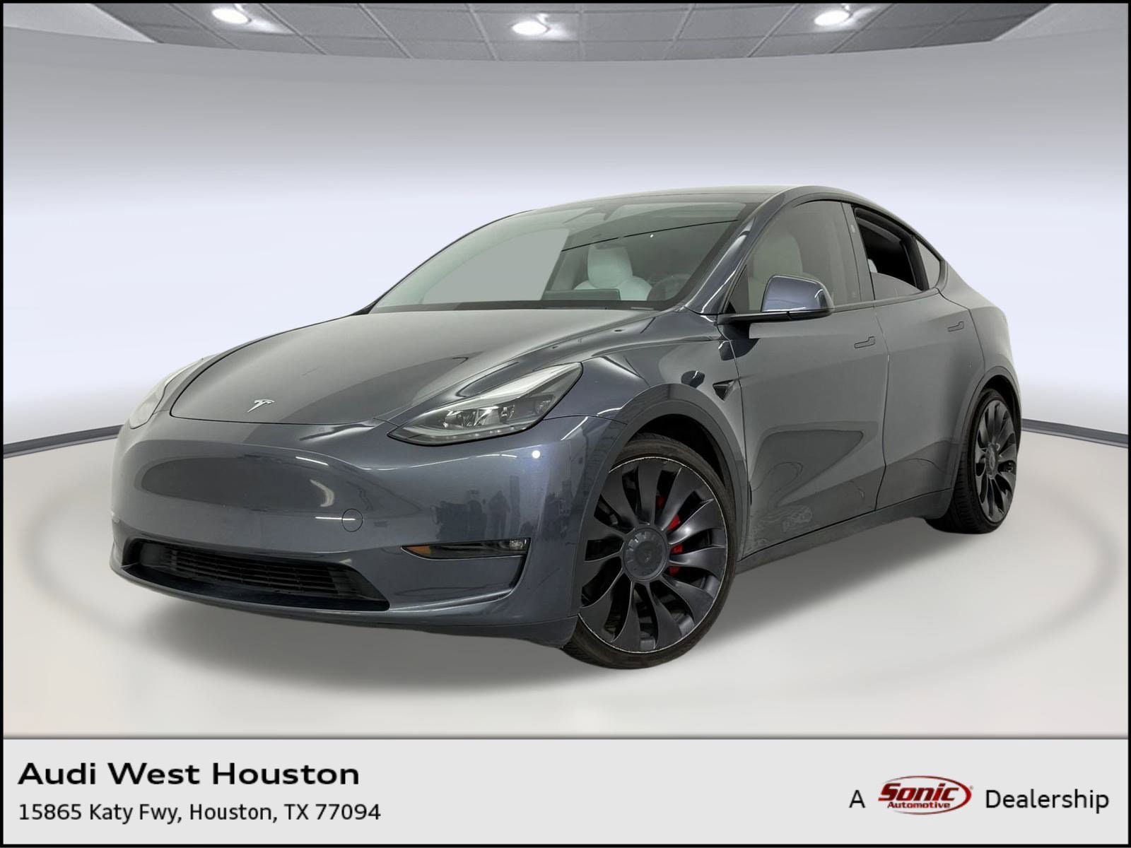 2023 Tesla Model Y Performance's photo