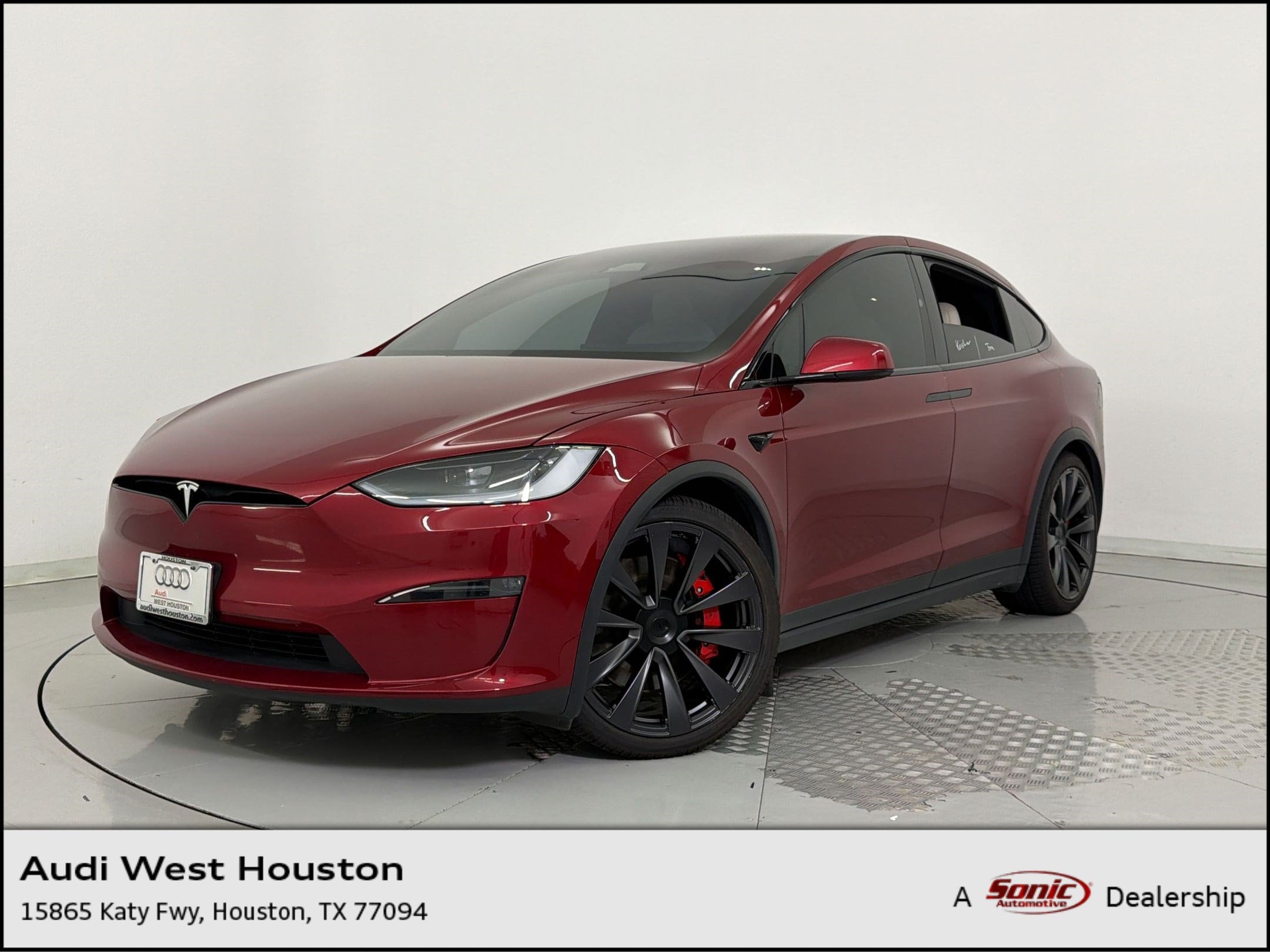 Model X Plaid SUV