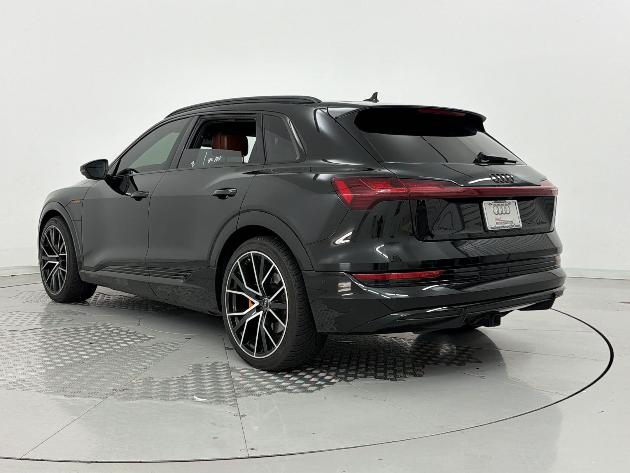 E-tron Chronos SUV