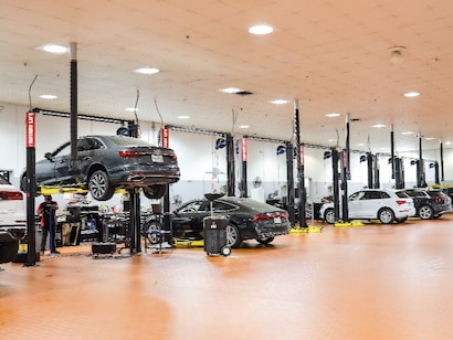 Audi West Houston service facility