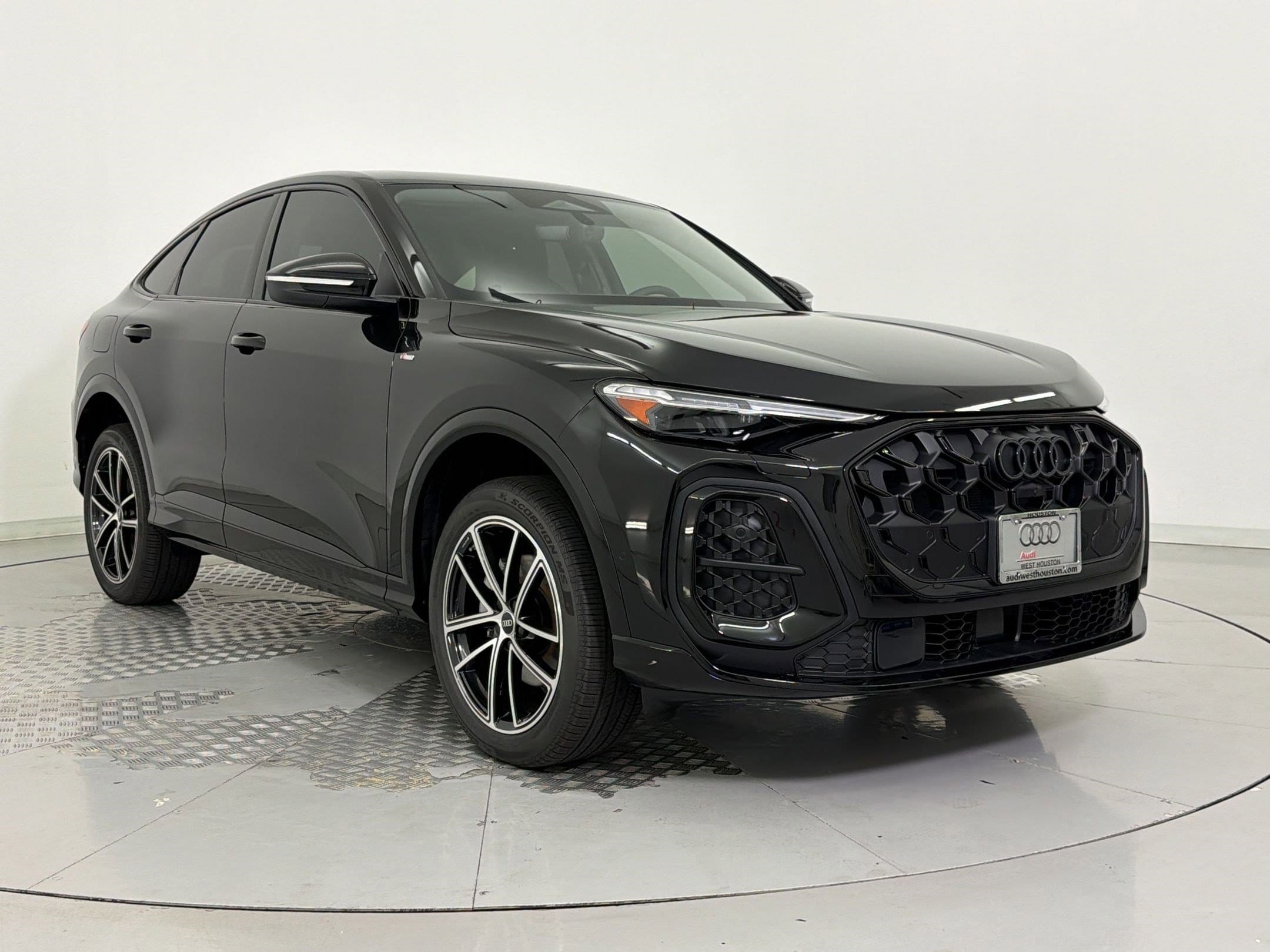 Q5 Sportback Premium Plus SUV