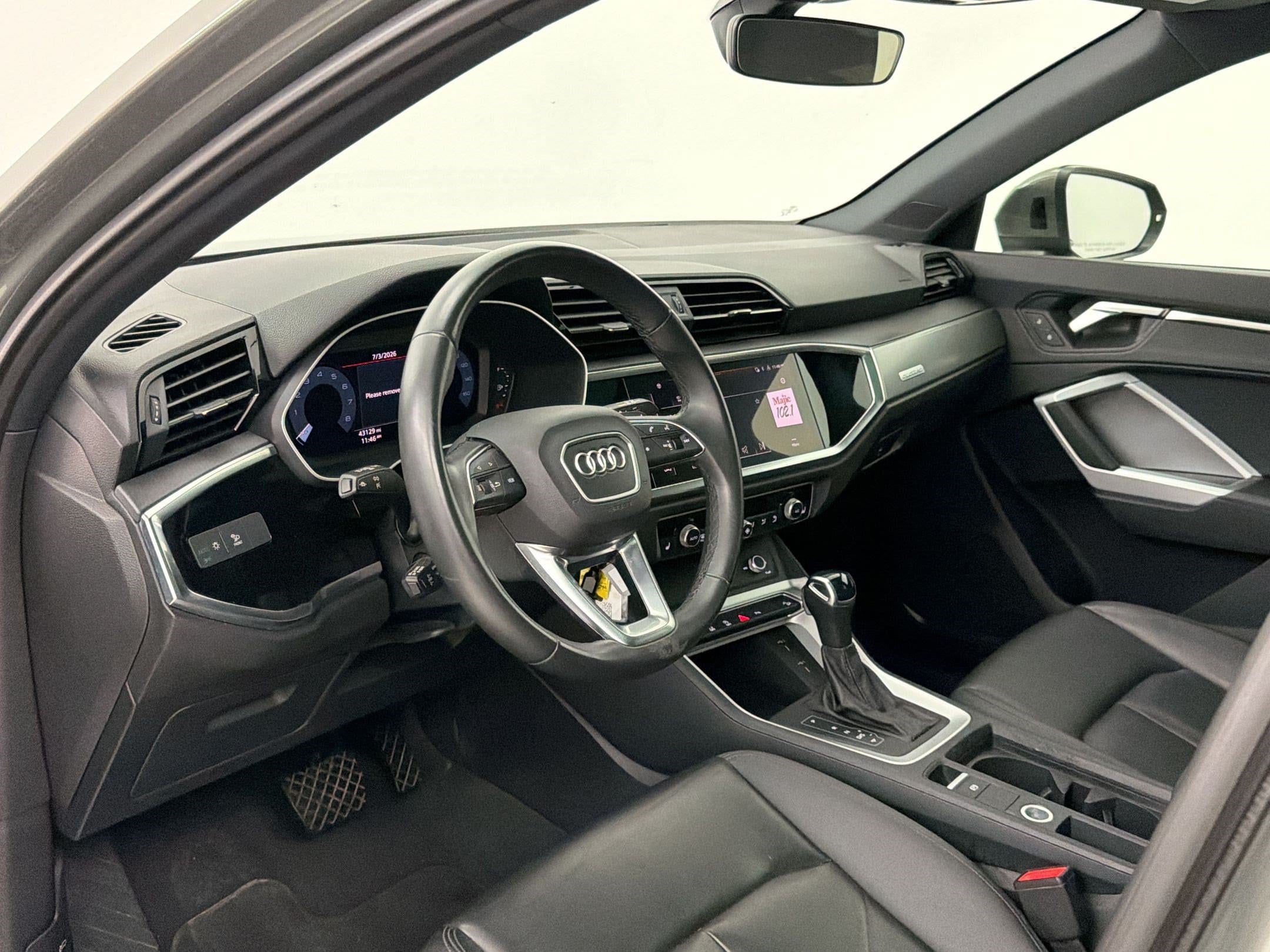 Q3 S Line Premium SUV