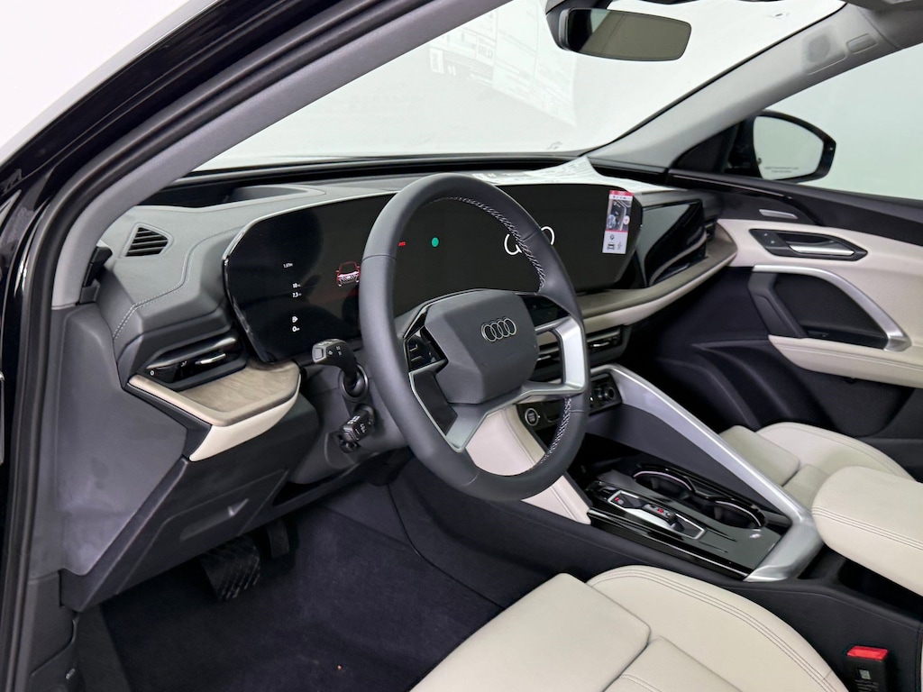 New 2025 Audi Q5 2.0T Premium Plus SUV