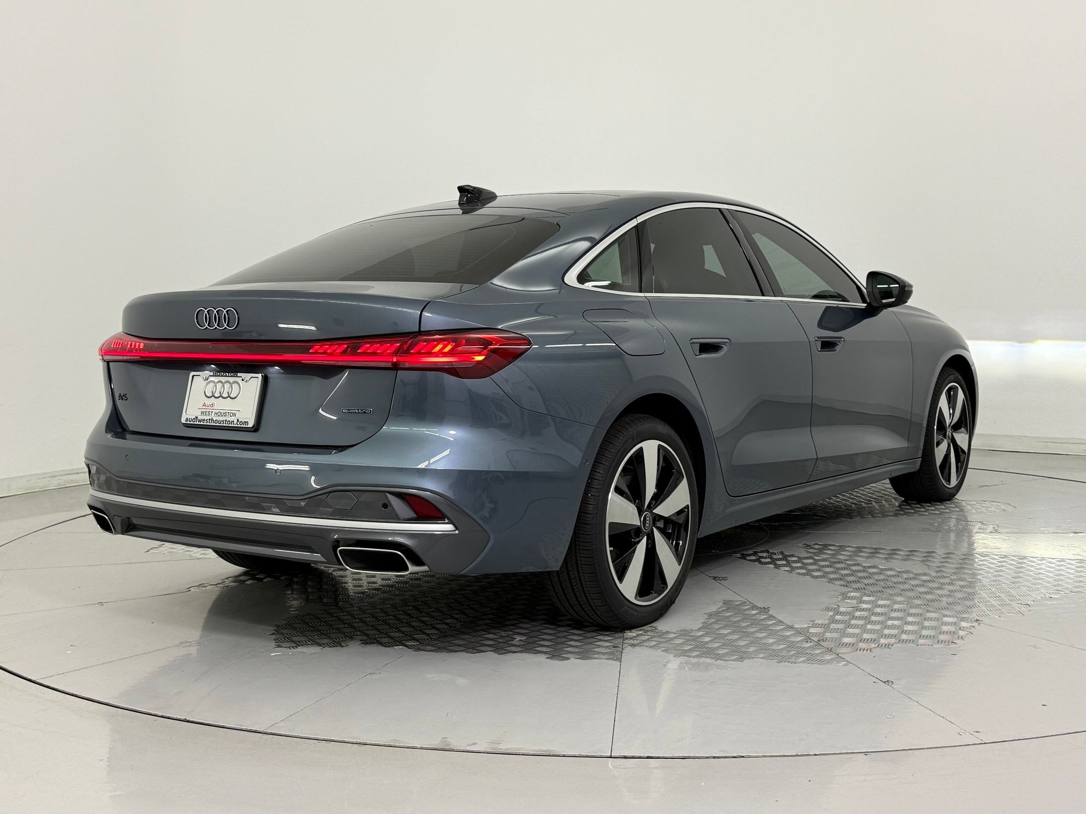 2025 Audi A5 Prestige - Photo 9