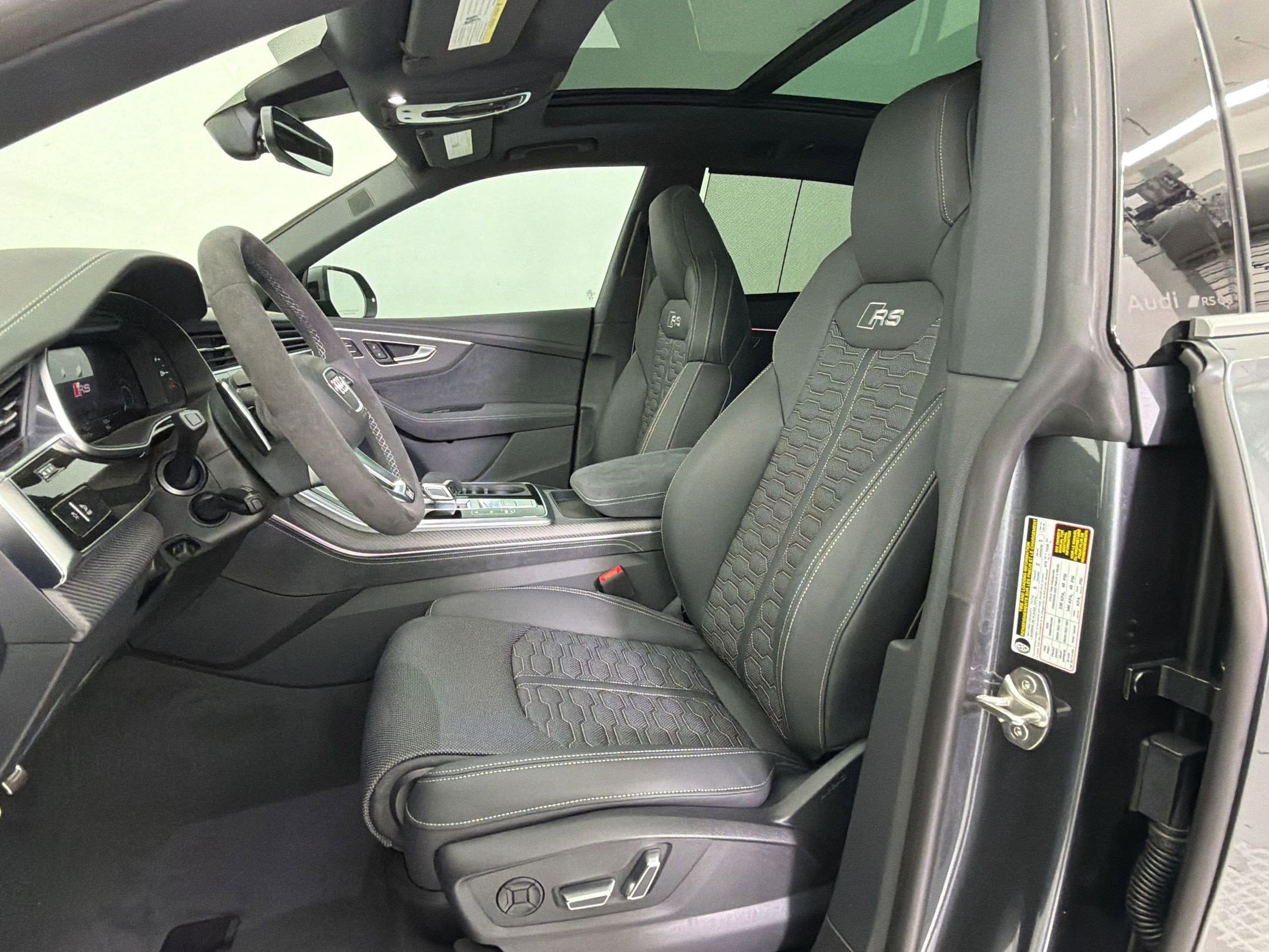 RS Q8 Performance SUV