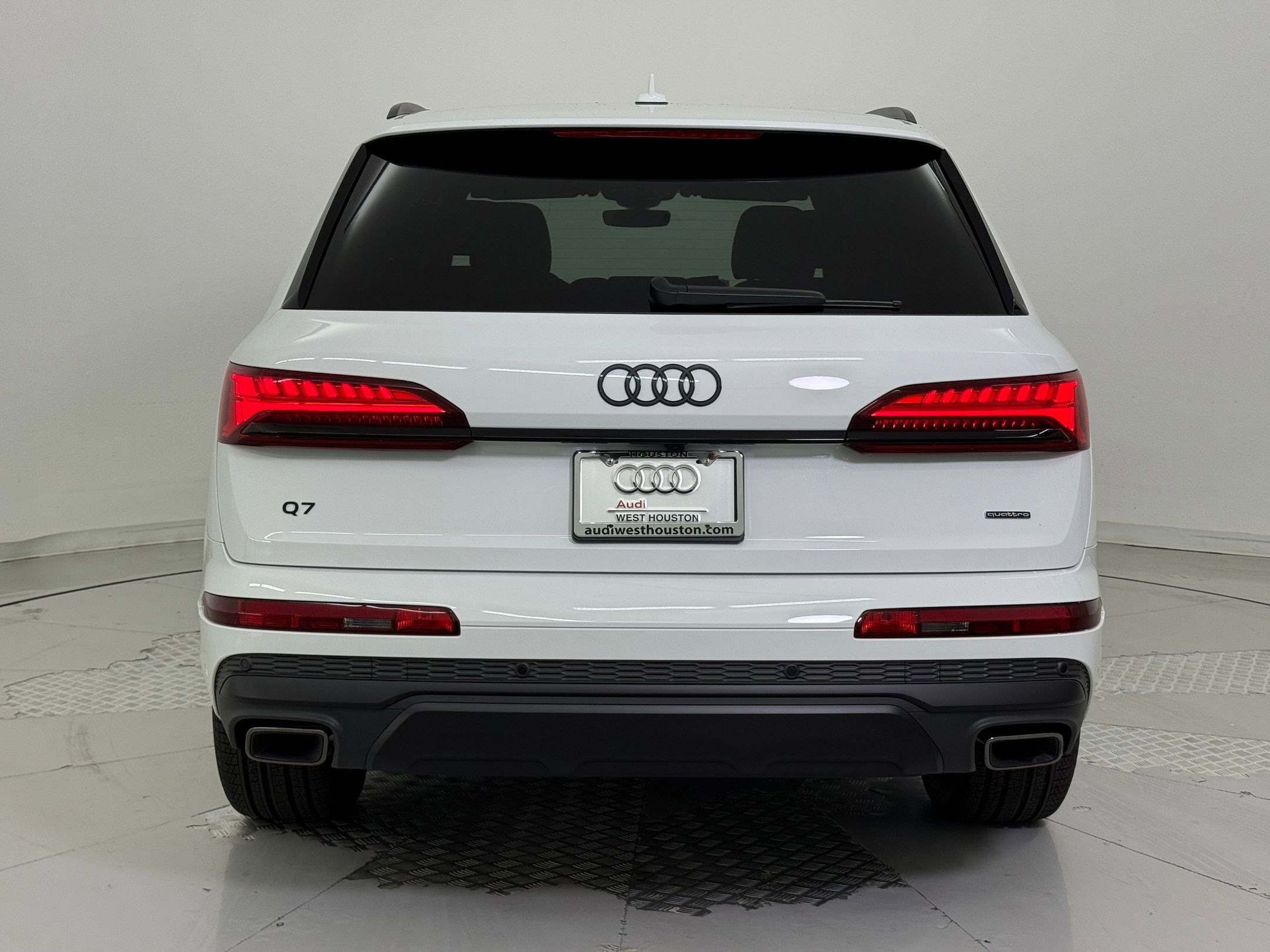 2026 Audi Q7 Premium - Photo 10