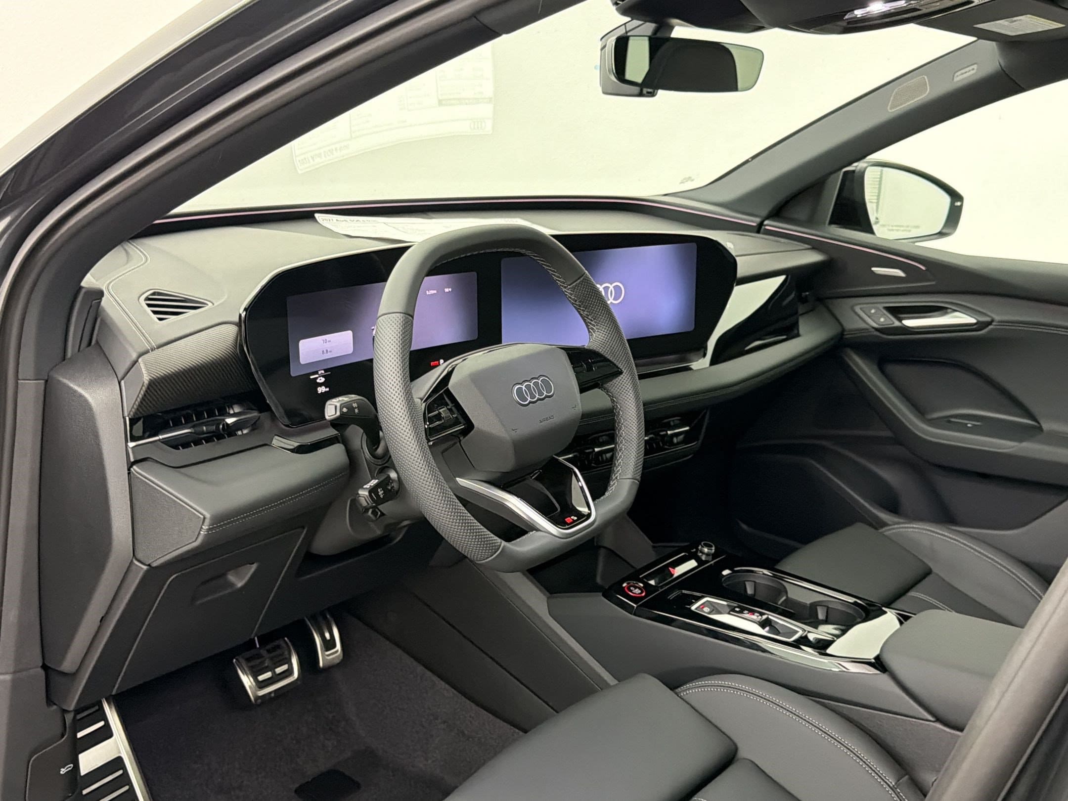 SQ6 E-tron Premium Plus SUV