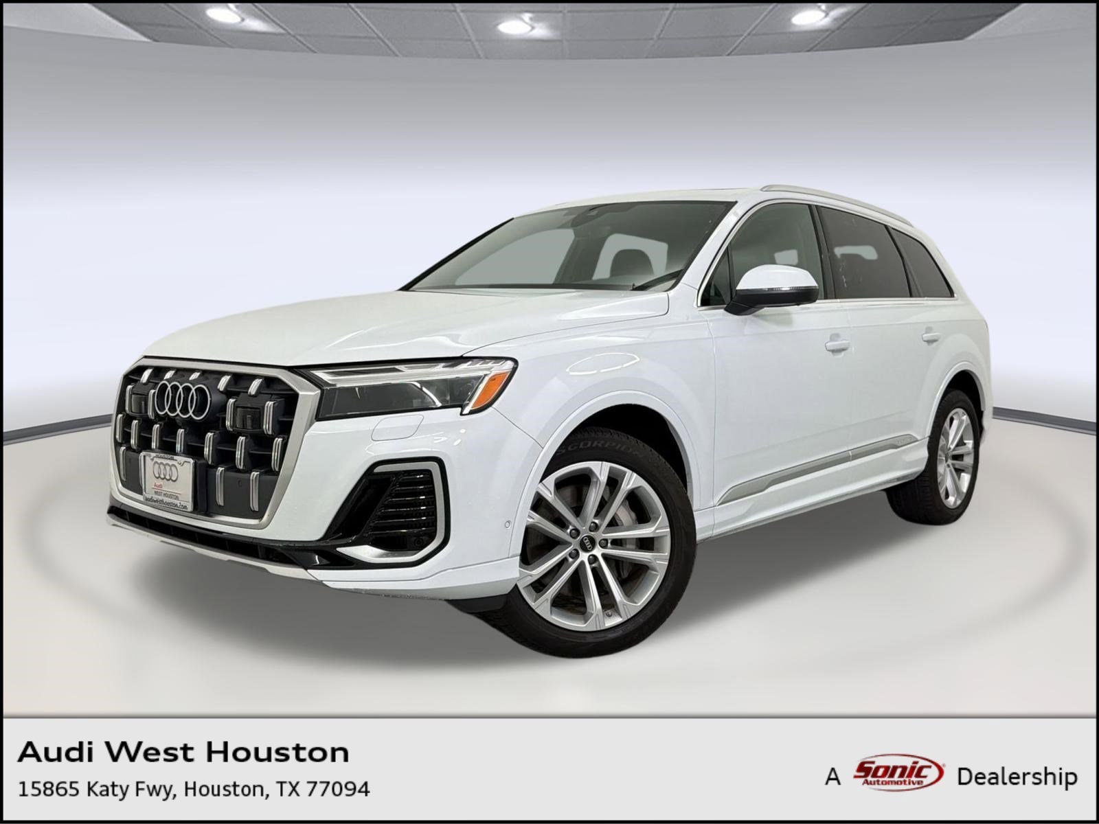 2025 Audi Q7 55 Premium Plus quattro Tiptronic's photo