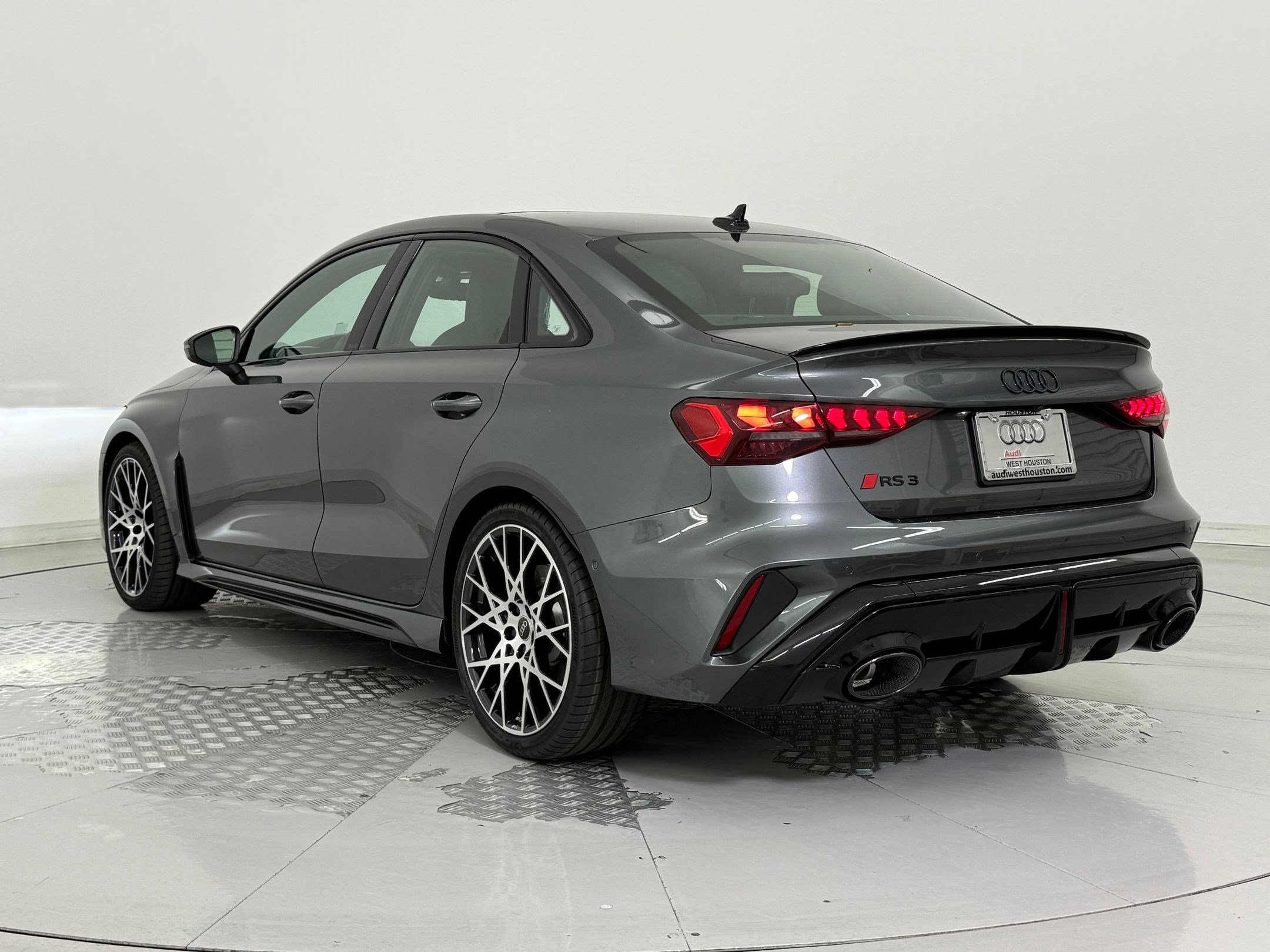 2025 Audi RS 3 Base photo 3